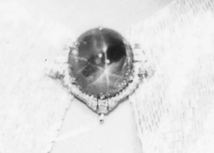 brooch