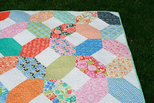 A Quilt for a Teacher by Fresh Lemons Quilts : Faith
