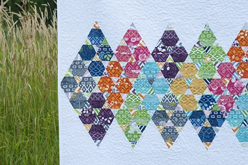 Simply Triangles by Fresh Lemons Quilts : Faith