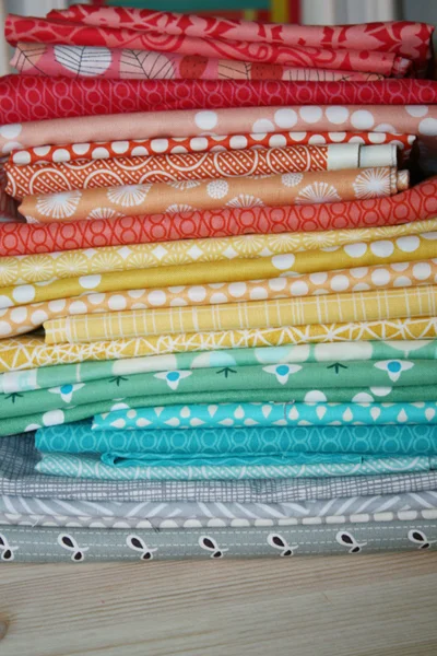 Meet the Vintage Quilt Revival Quilts: Sampler on Point by Fresh Lemons Quilts
