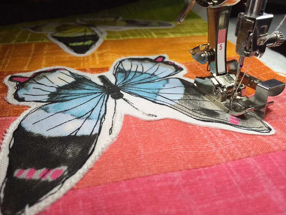 Flutter and Painter's Canvas by Laura Gunn; Fresh Lemons Quilts