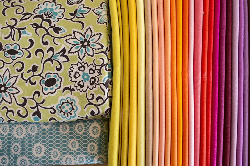 Fresh Lemons Quilts ~ Modern Solids by Denyse Schmidt