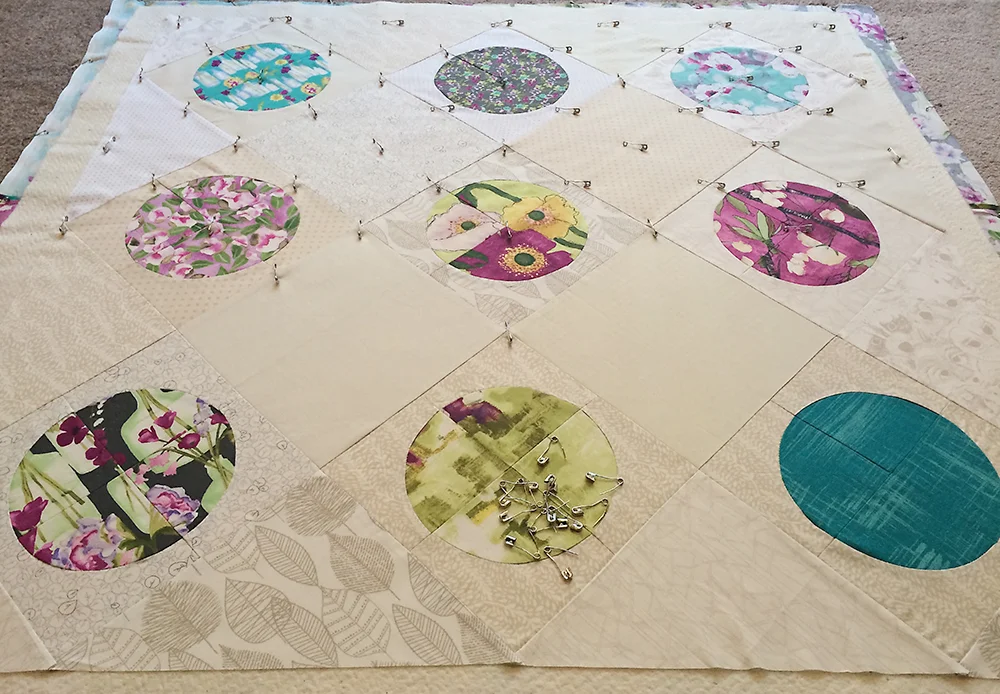 Vignette by Laura Gunn : Fresh Lemons Quilts