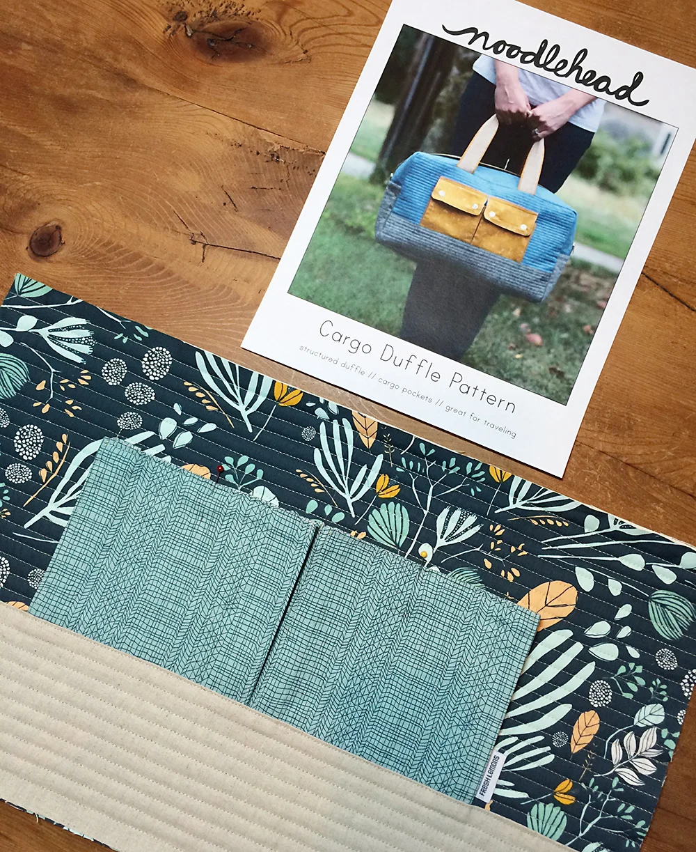 Cargo Duffle pattern by Noodlehead : Fresh Lemons Quilts