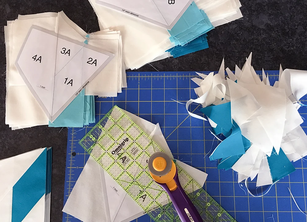 Sugarplum Medallion Quilt Progress : Fresh Lemons Quilts