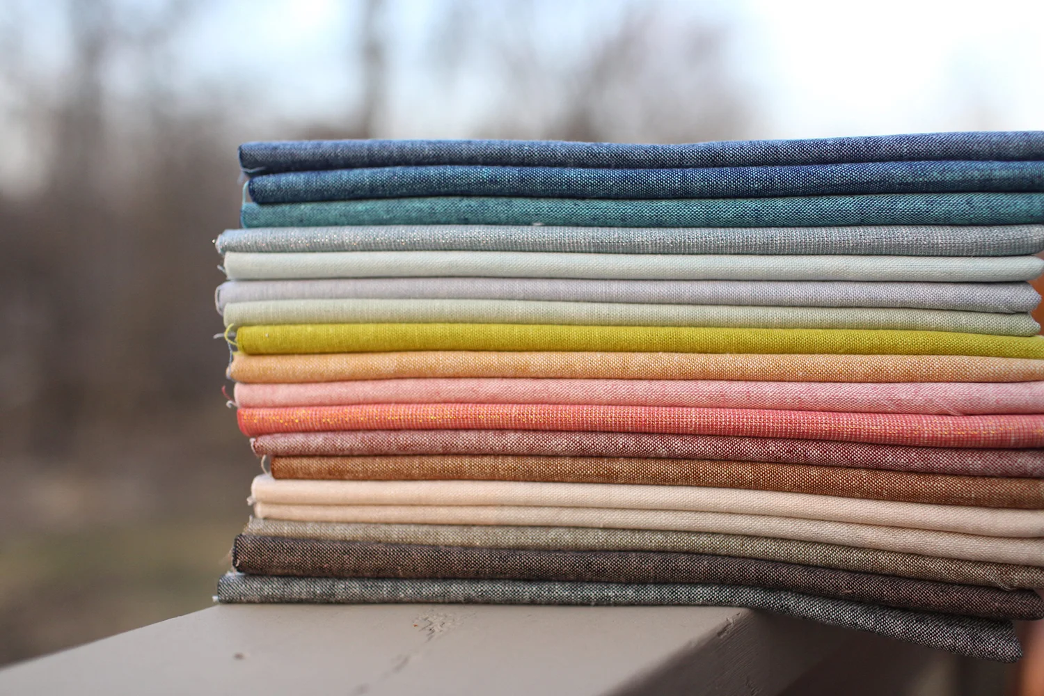 Robert Kaufman Essex yarn dyed linens