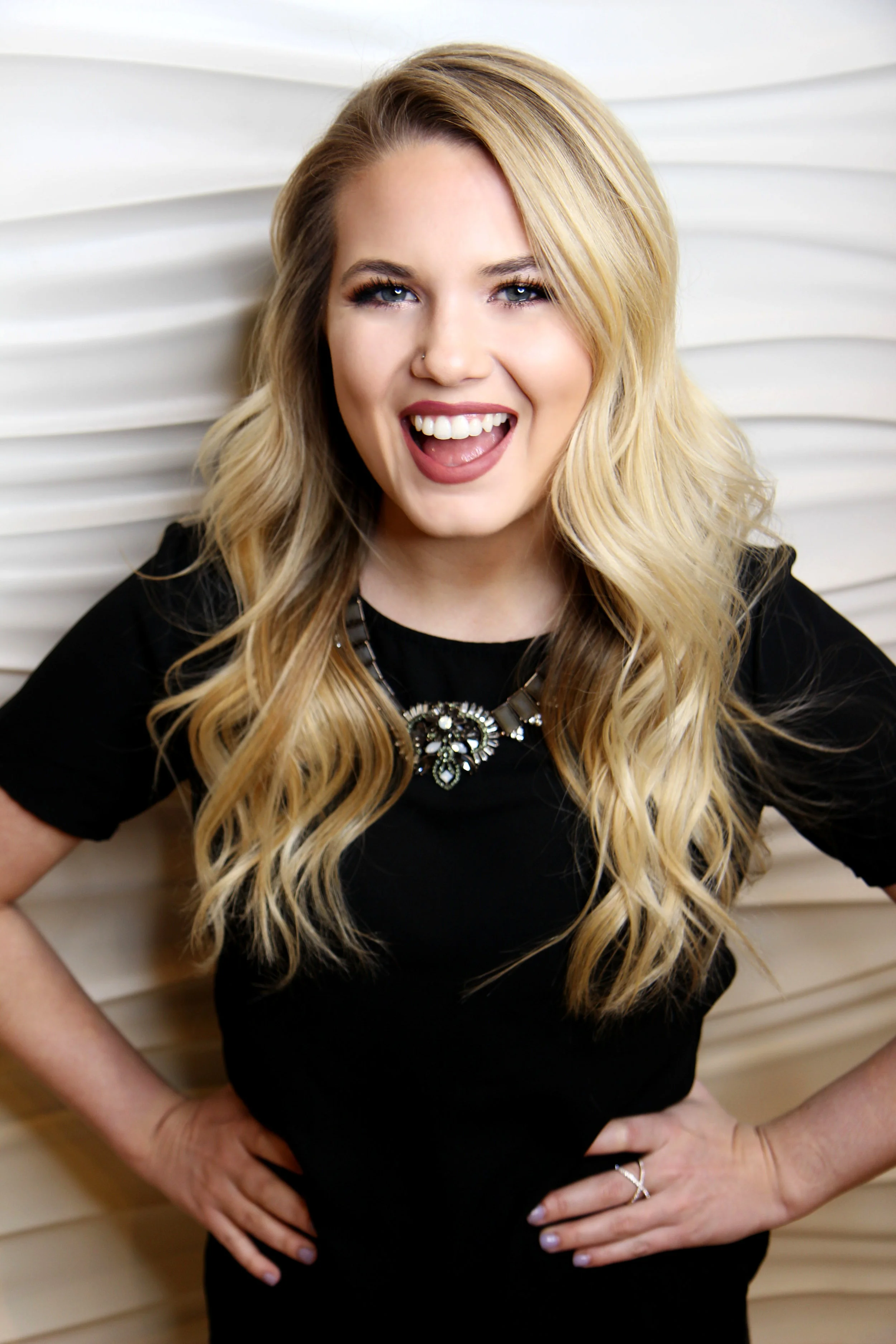 Rebecca-Paige Simmons , Hair Artist Rebecca Paige is a 2015 graduate from The Salon Professional Academy in Nashville, TN. Upon graduation, she completed an Associate Program to accelerate her knowledge in customer care, colour and design. She has some of the best training in the industry by attending classes with Sam Villa, Tina Terry-Hunt and Michael Cole. Rebecca Paige has a passion for making her clients feel beautiful and confident. She excels in all colour services, including balayage and rich, vibrant, brunette shades and knows that shine is a MUST! Let her finish your luxurious, attentive service with loose, beachy waves to send you on your way feeling uplifted and gorgeous! Rebecca Paige is a Franklin native. While not behind the chair she enjoys baking and spending time with her close group of family and friends. Instagram: @hairdesign_rebeccapaige