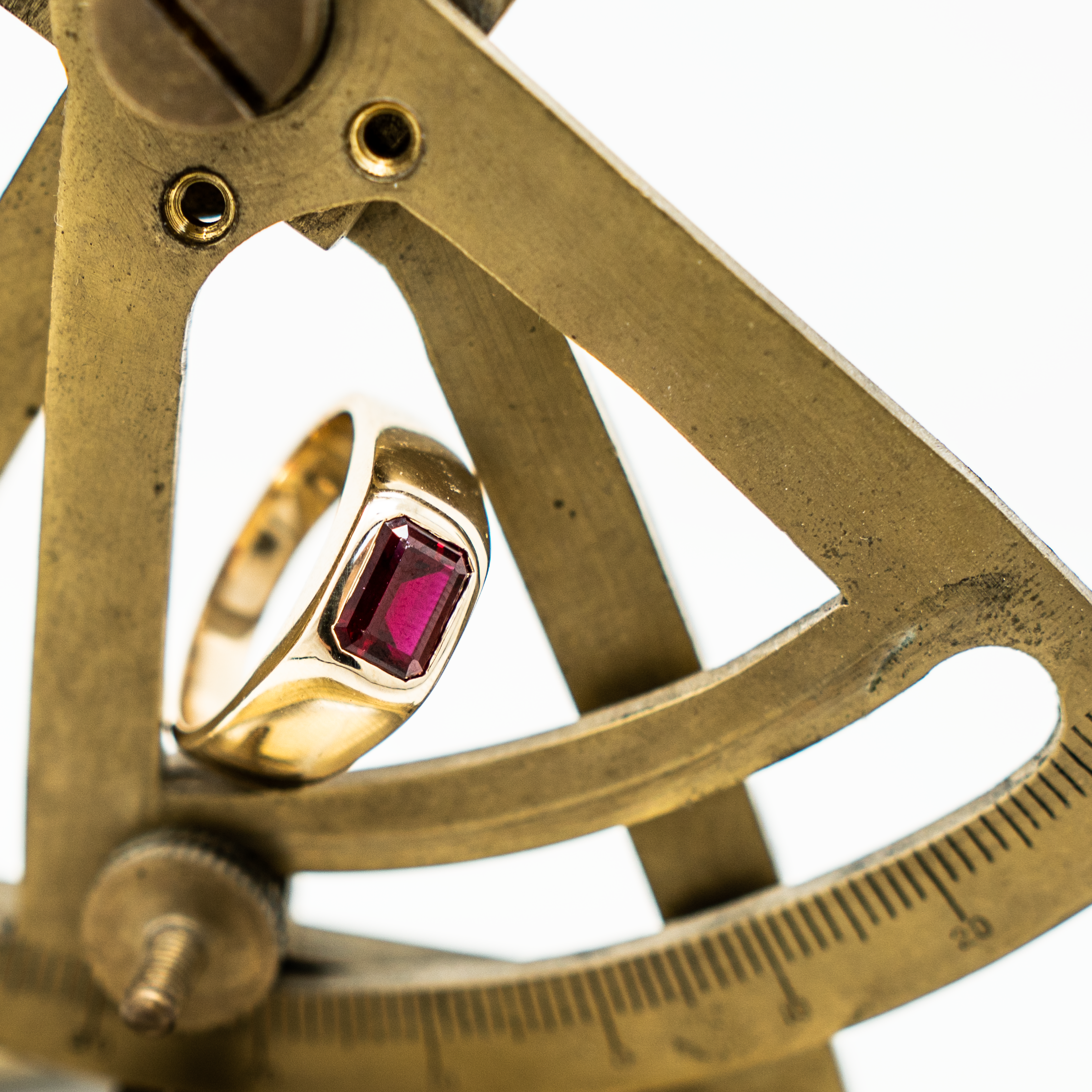 Ruby ring_artsy.png