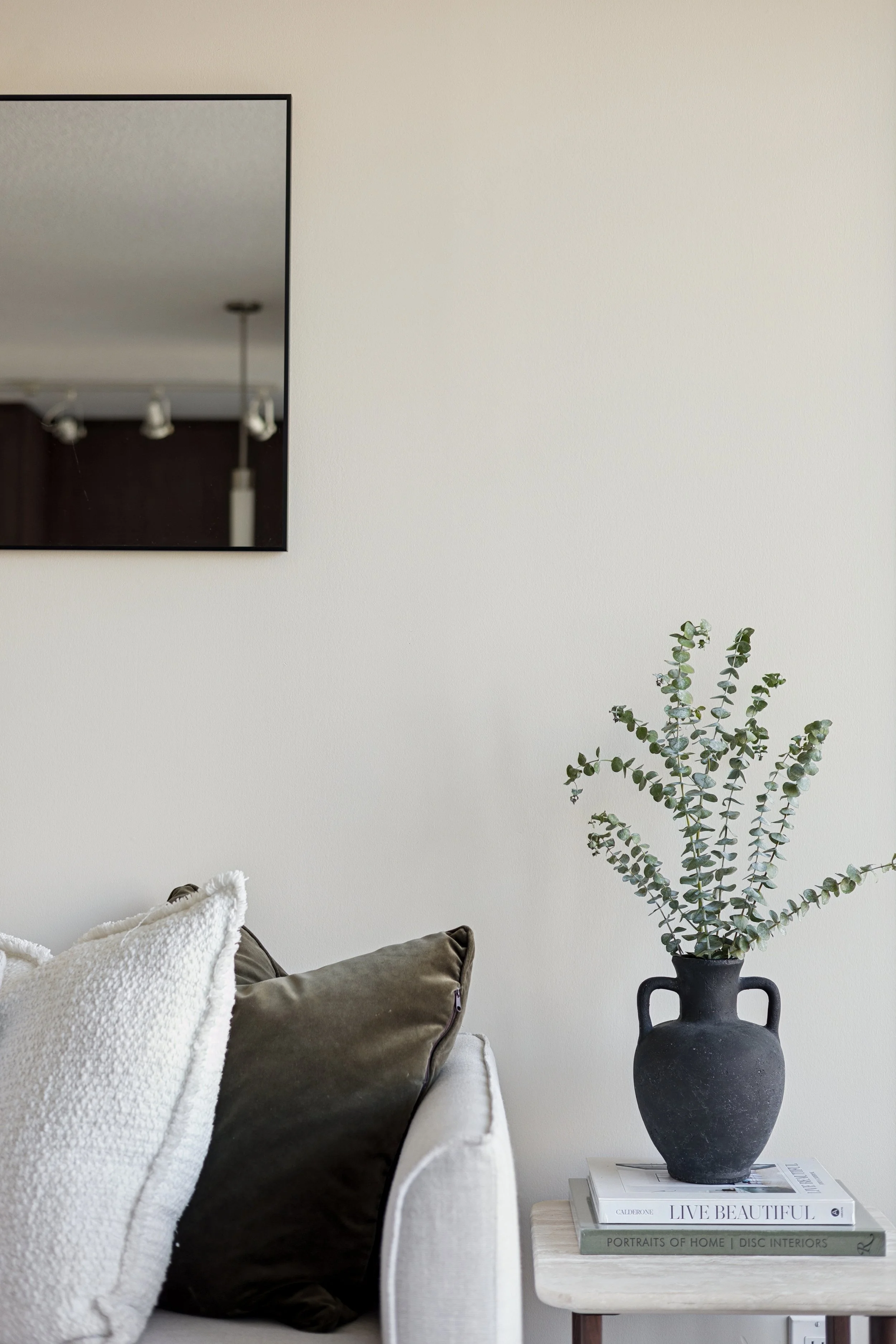 888HomerStreetVancouverwhitewallvancouver-26.jpg
