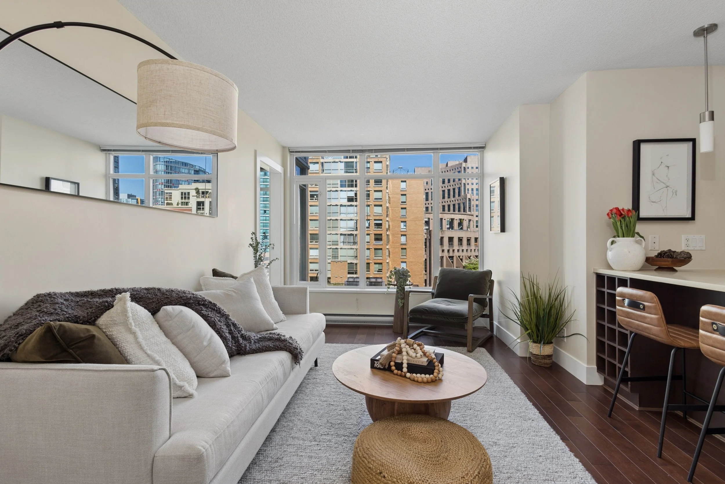 888HomerStreetVancouverwhitewallvancouver-10.jpg