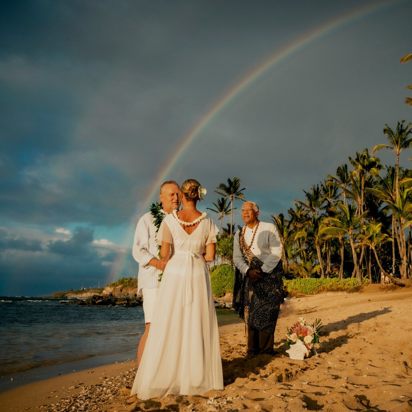 Rainbow sunset ceremony 🌈 🌴