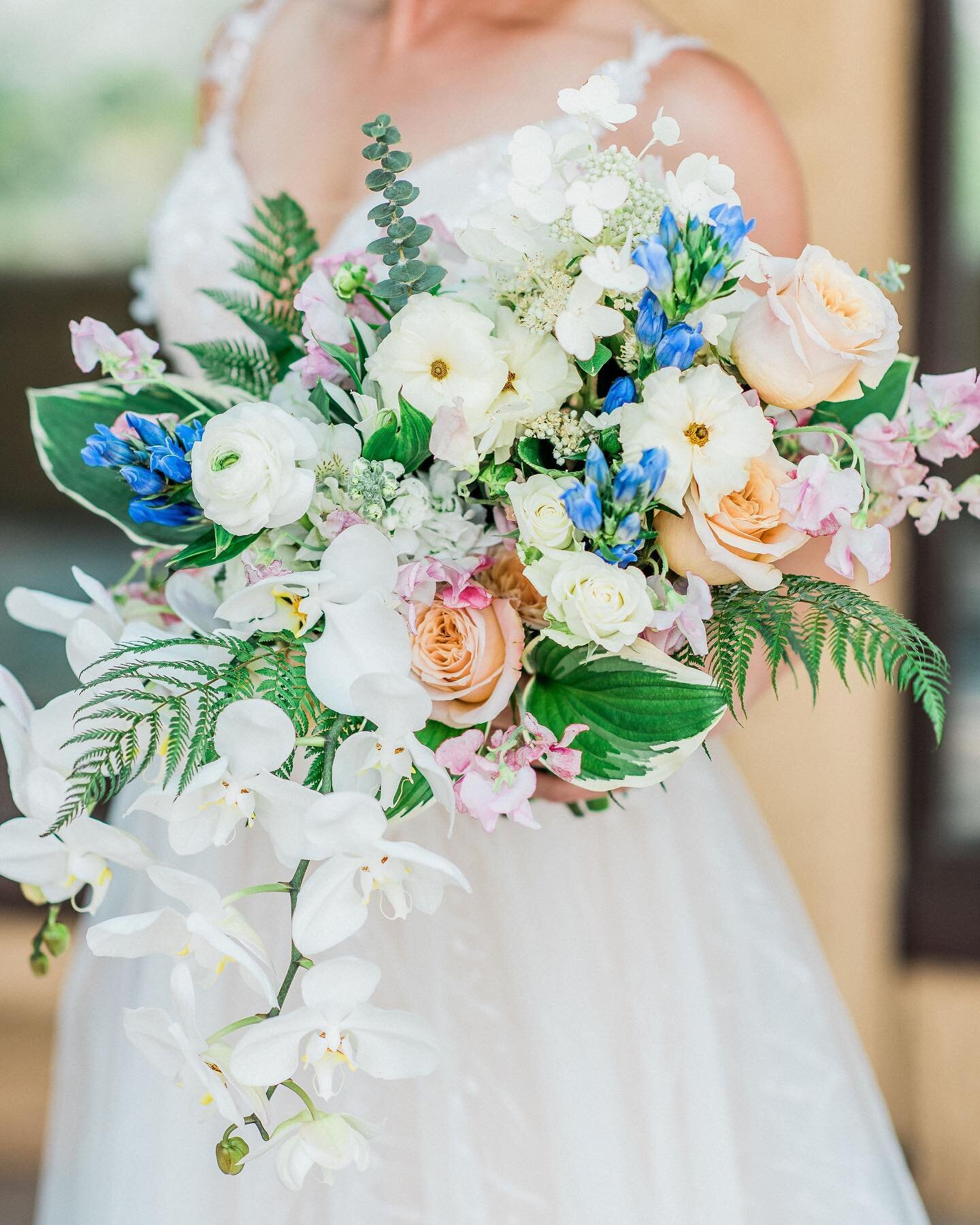 Today is one for the books! ❤️ we are thrilled to be starting a new chapter of history. There is still so much work that needs to be done and we need to all come together to make the world a better place. For now, let&rsquo;s celebrate the first WOMA