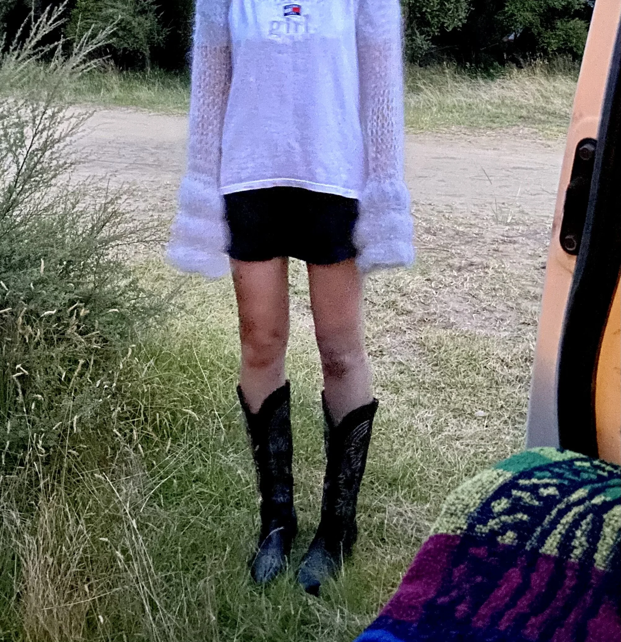 1705AF53-43CB-4A1E-BF94-3A5E592621E1