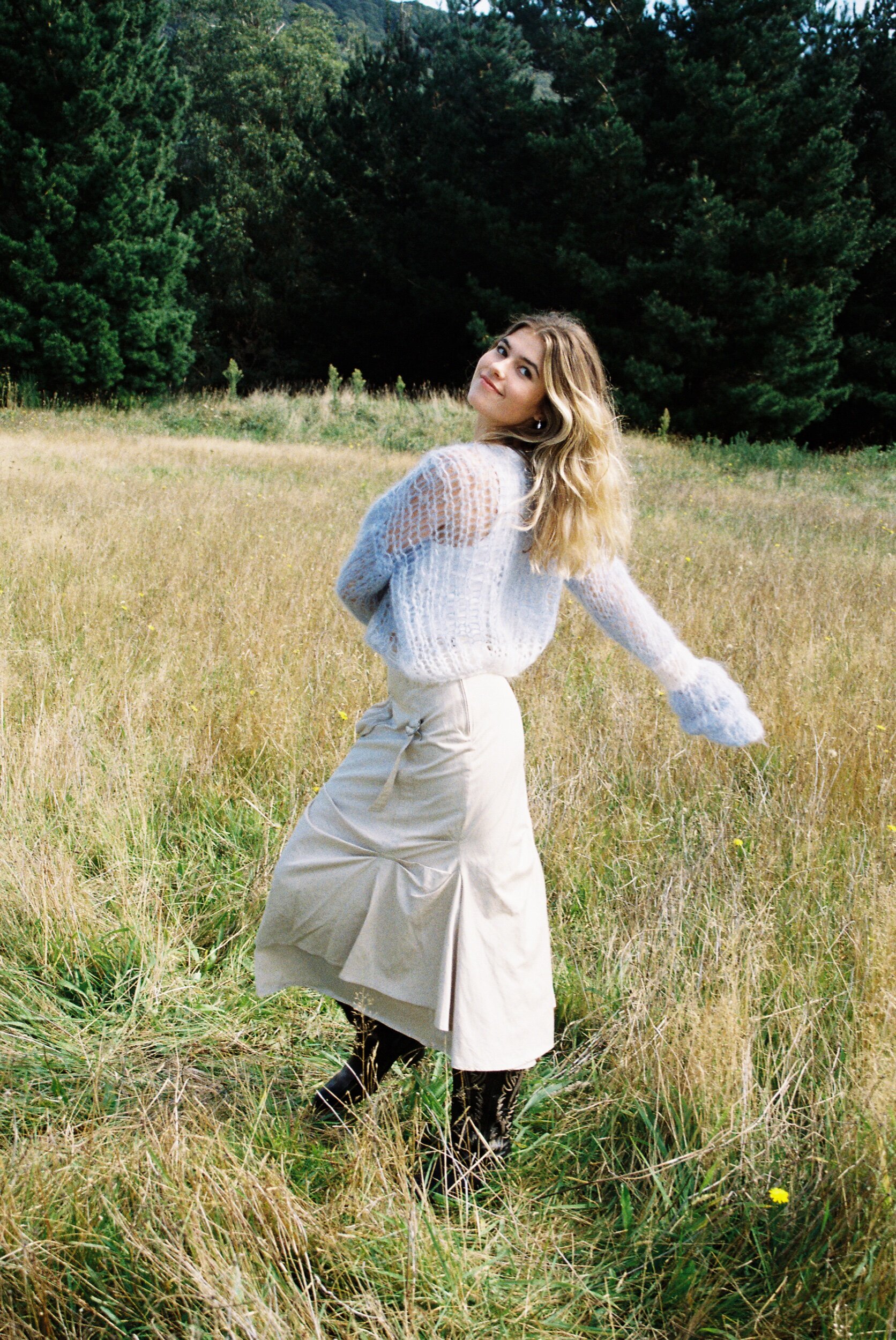 1E195FB1-EC85-4949-BA29-E7CBA84245BB