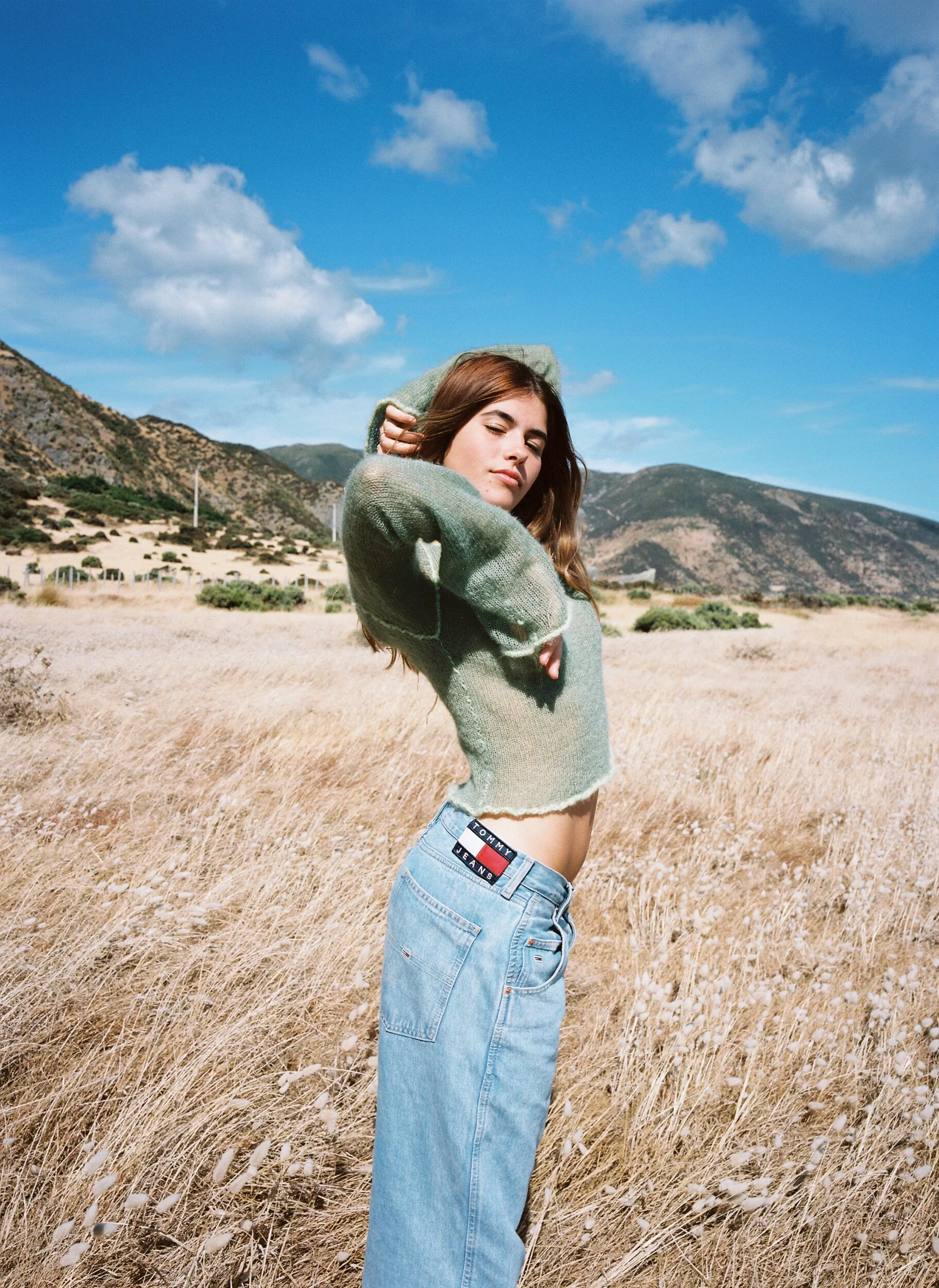 DAF892D8-2EFC-4C1F-B2EF-1096CEAEF0F2