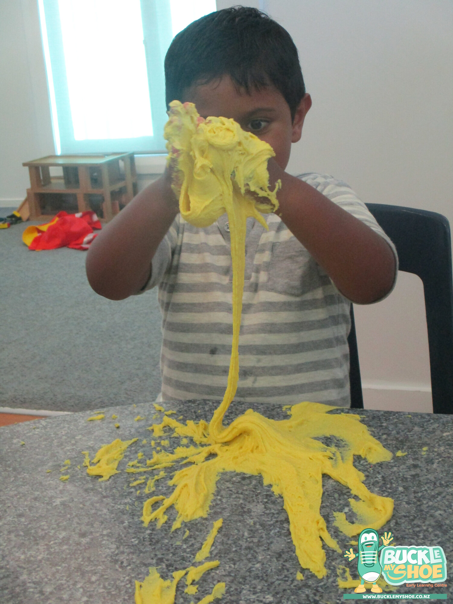 buckle-my-shoe-childcare-tauranga-yellow-sensory-play-10.jpg