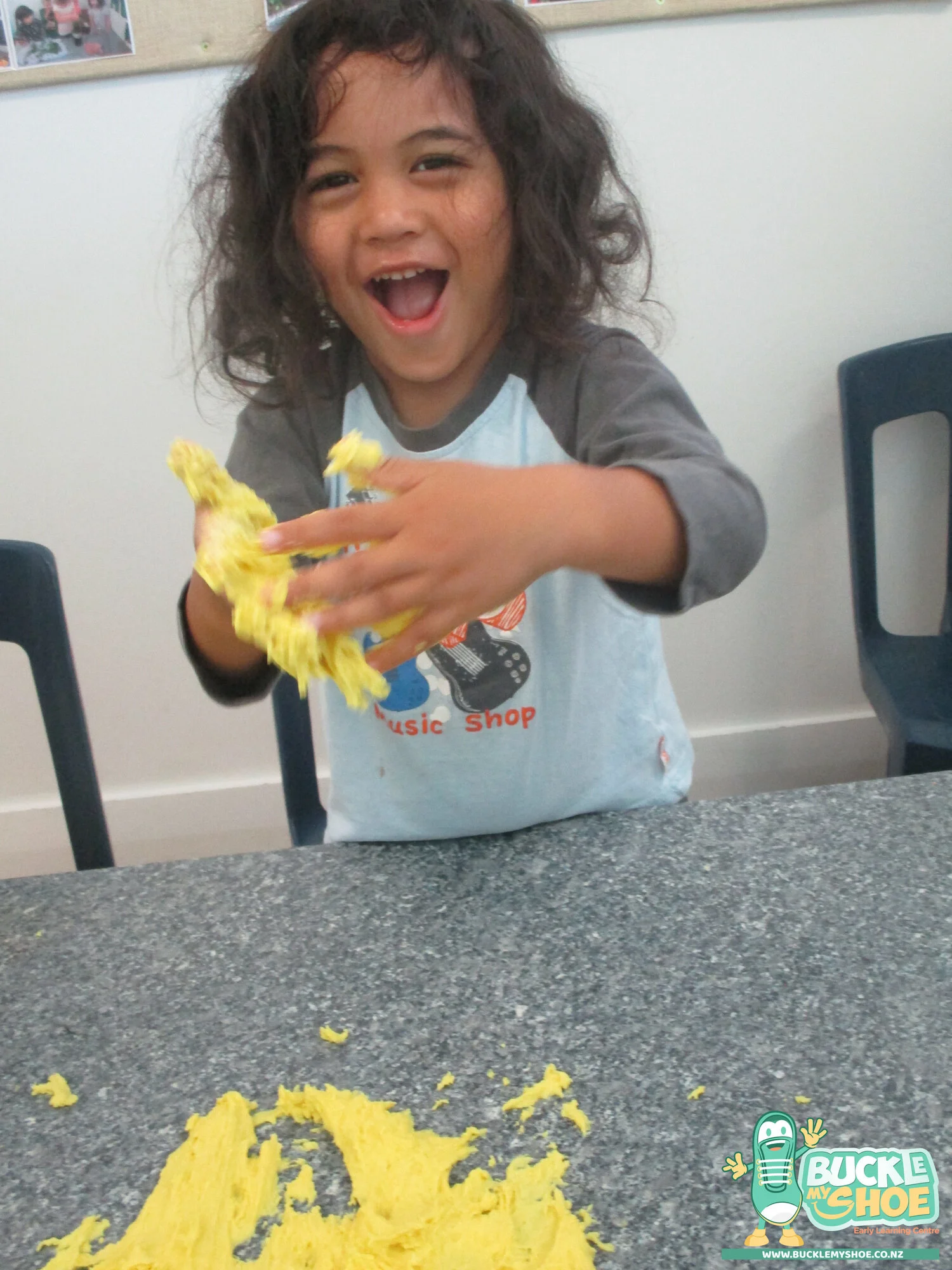 buckle-my-shoe-childcare-tauranga-yellow-sensory-play-11.jpg