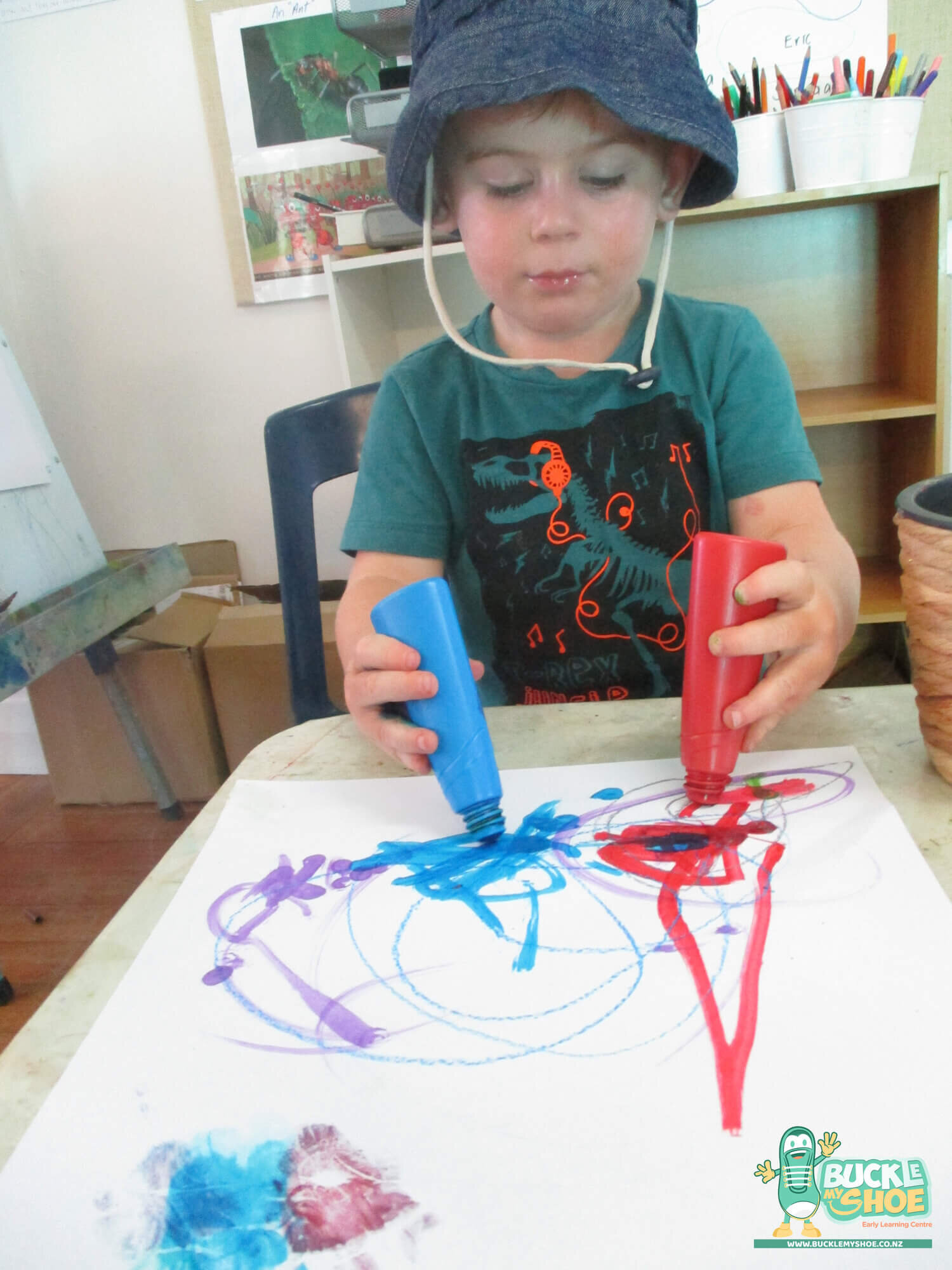buckle-my-shoe-childcare-tauranga-daycare-preschool-centre-art-5.jpg