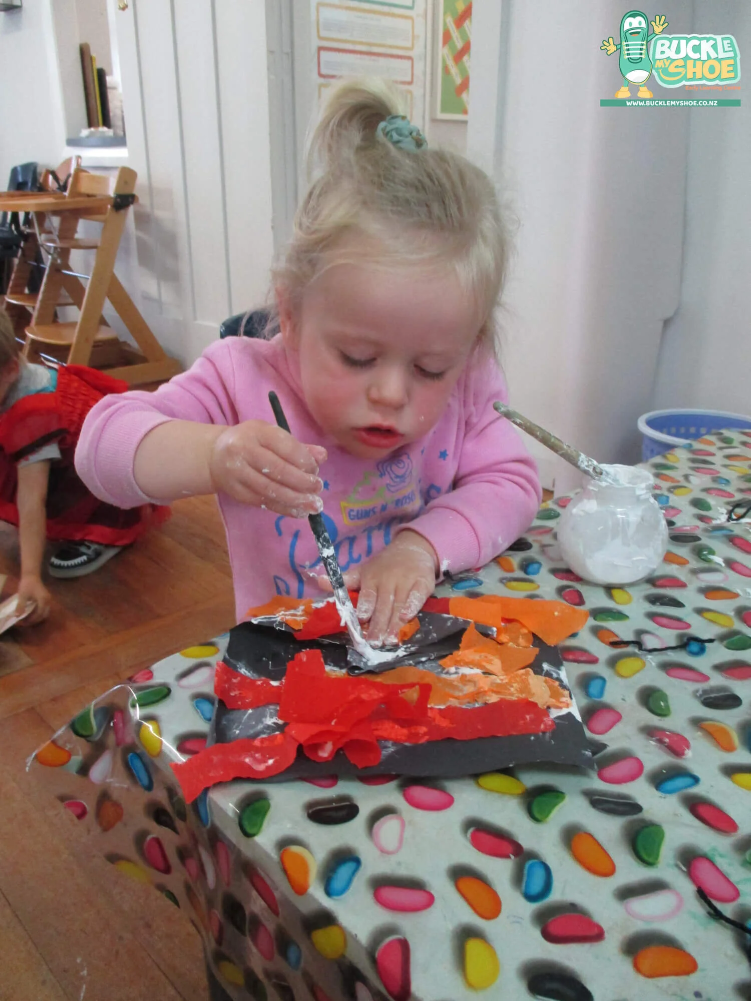 buckle-my-shoe-childcare-tauranga-daycare-preschool-centre-art-8.jpg