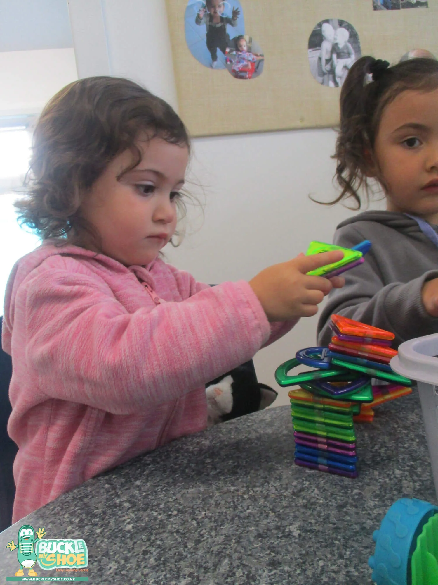 buckle-my-shoe-childcare-tauranga-daycare-preschool-centre-happening-fine-motor-skills-16.jpg