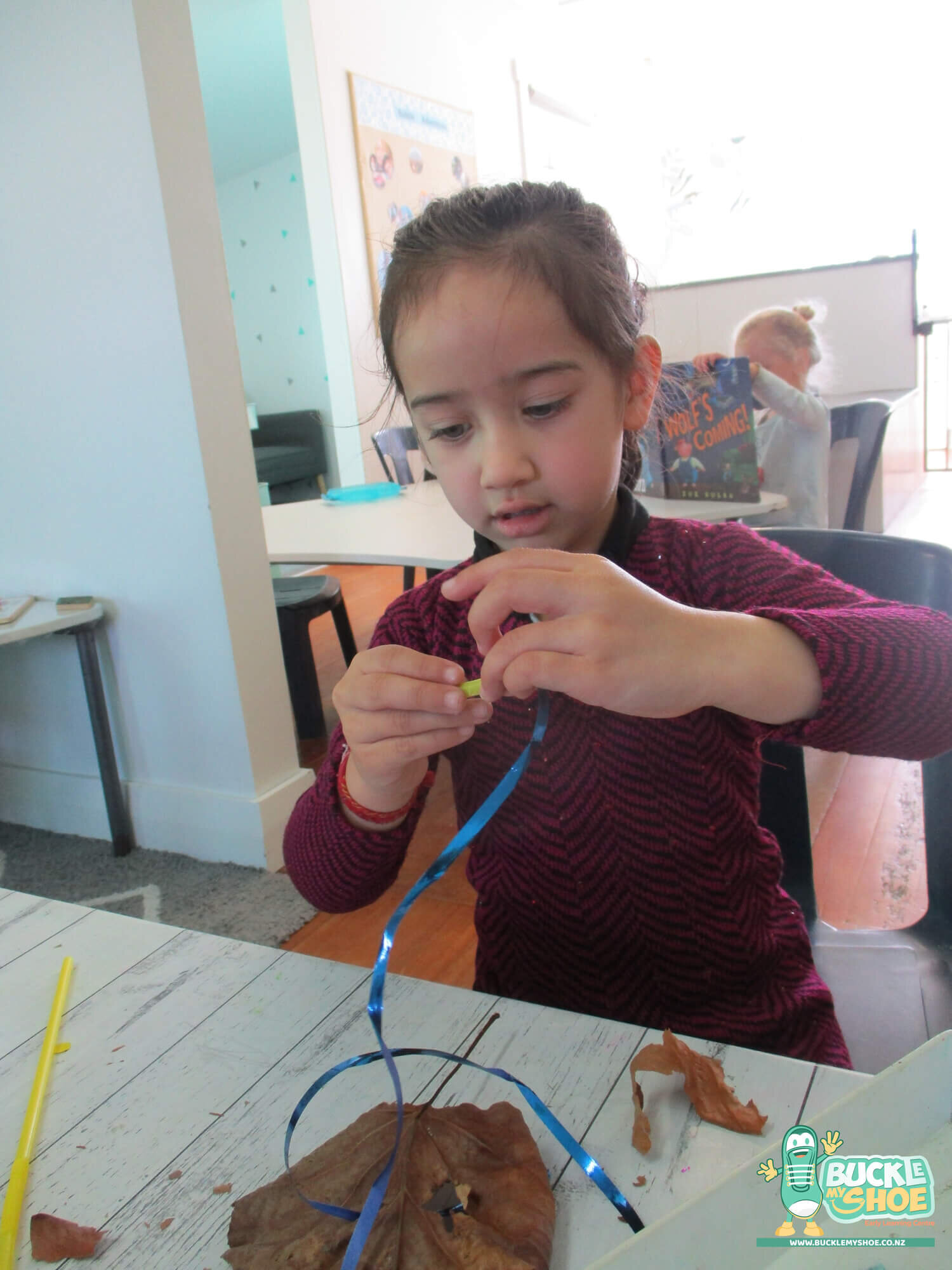 buckle-my-shoe-childcare-tauranga-daycare-preschool-autumn-activity-8.jpg