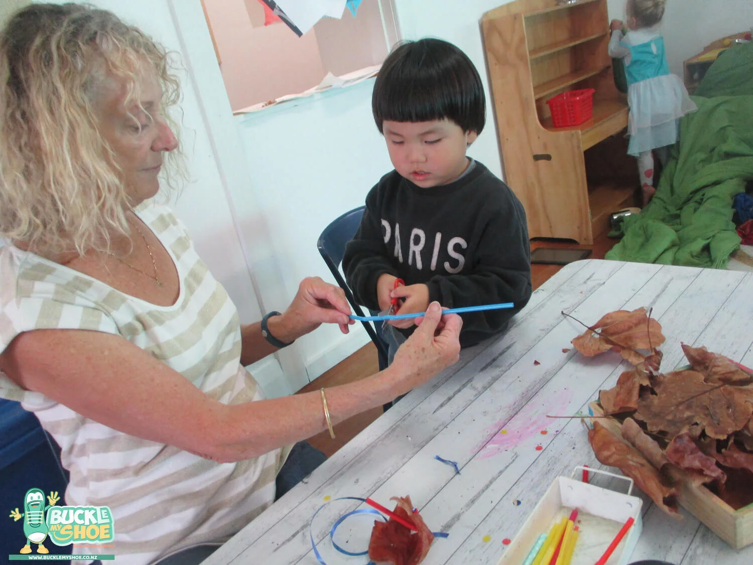buckle-my-shoe-childcare-tauranga-daycare-preschool-autumn-activity-9.jpg
