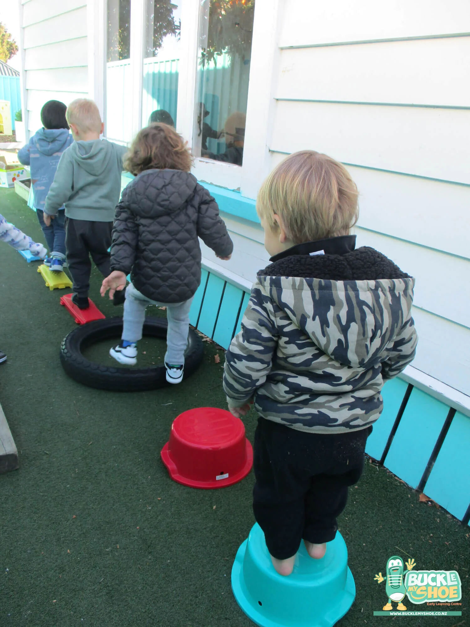 buckle-my-shoe-childcare-tauranga-daycare-preschool-moving-our-bodies-6.jpg