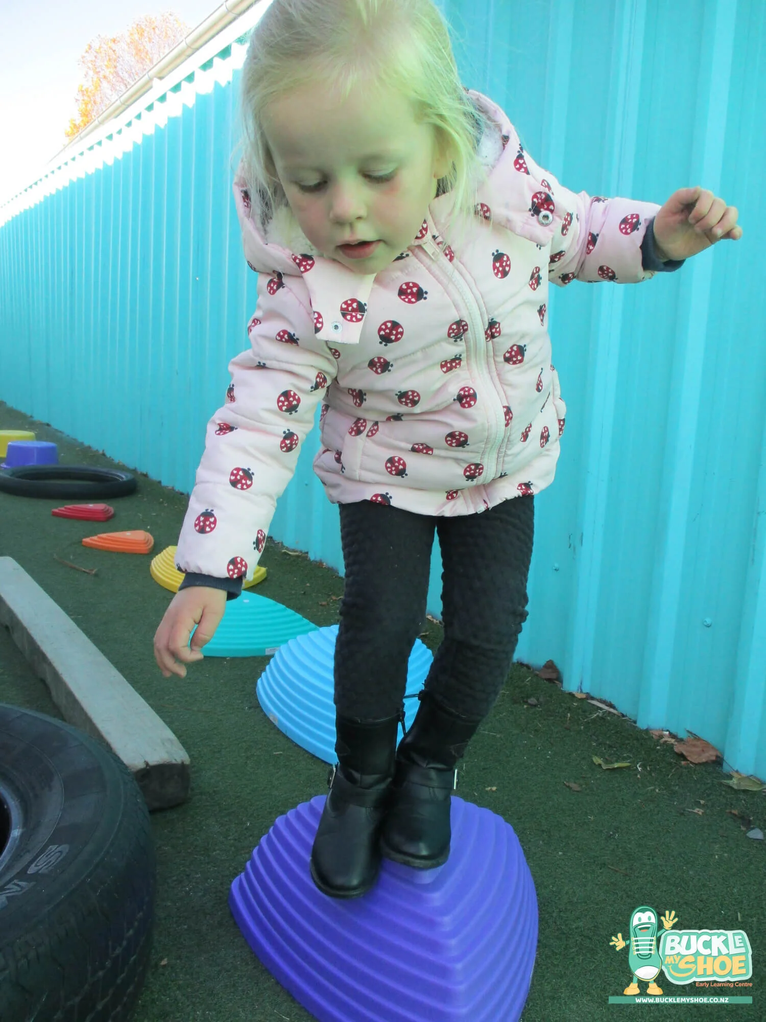 buckle-my-shoe-childcare-tauranga-daycare-preschool-moving-our-bodies-11.jpg