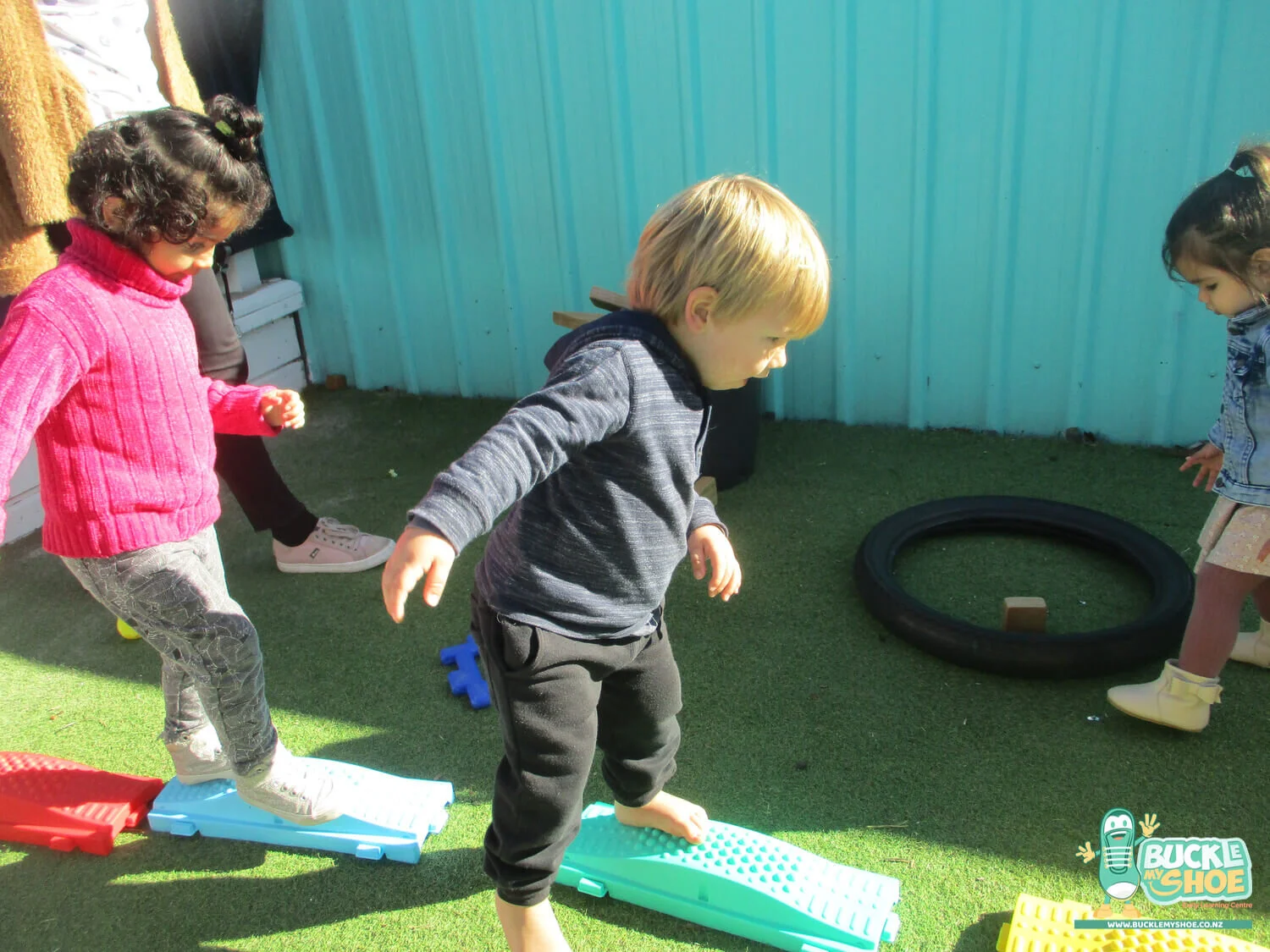 buckle-my-shoe-childcare-tauranga-daycare-preschool-moving-our-bodies-16.jpg