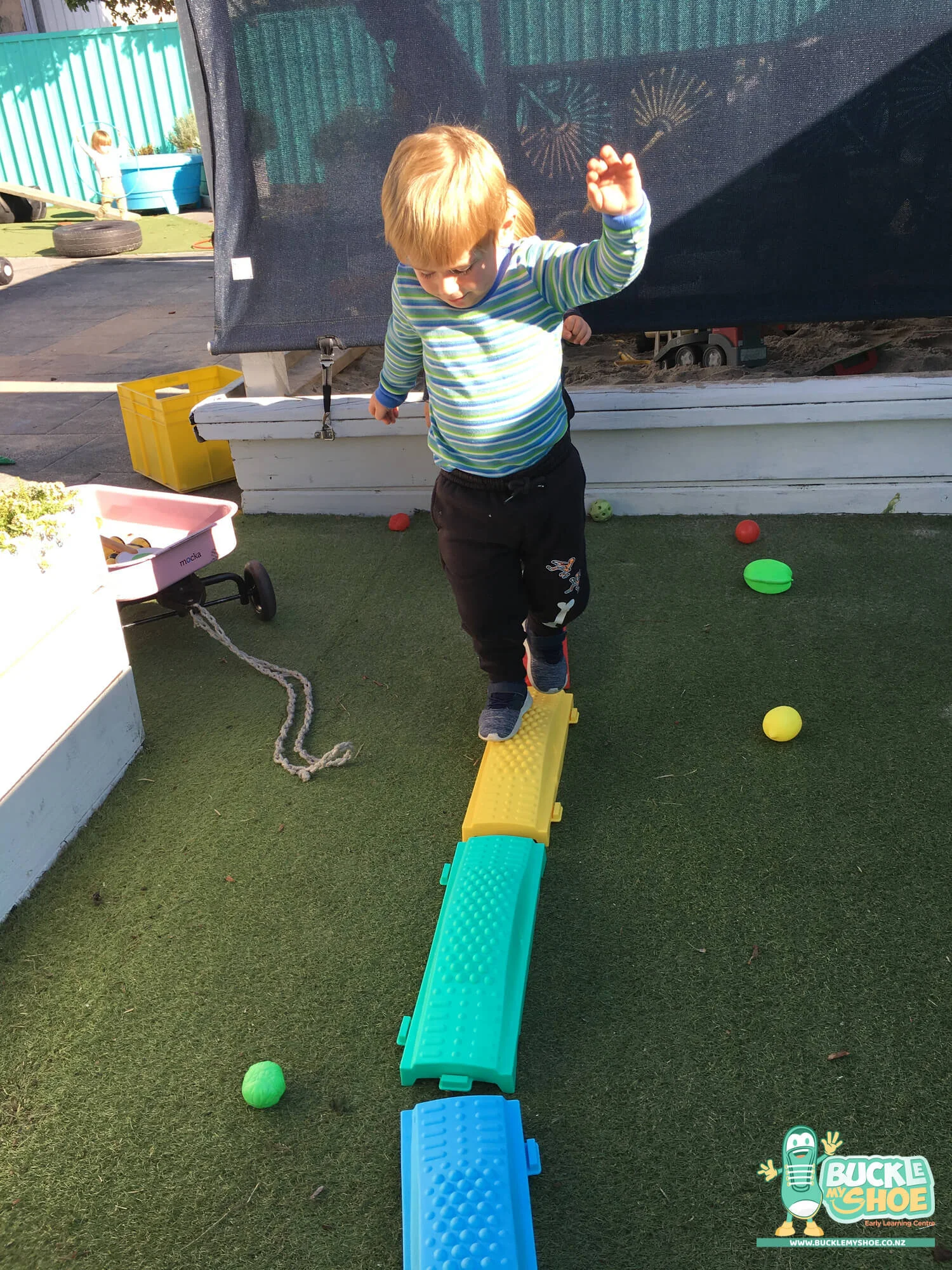 buckle-my-shoe-childcare-tauranga-daycare-preschool-moving-our-bodies-18.jpg