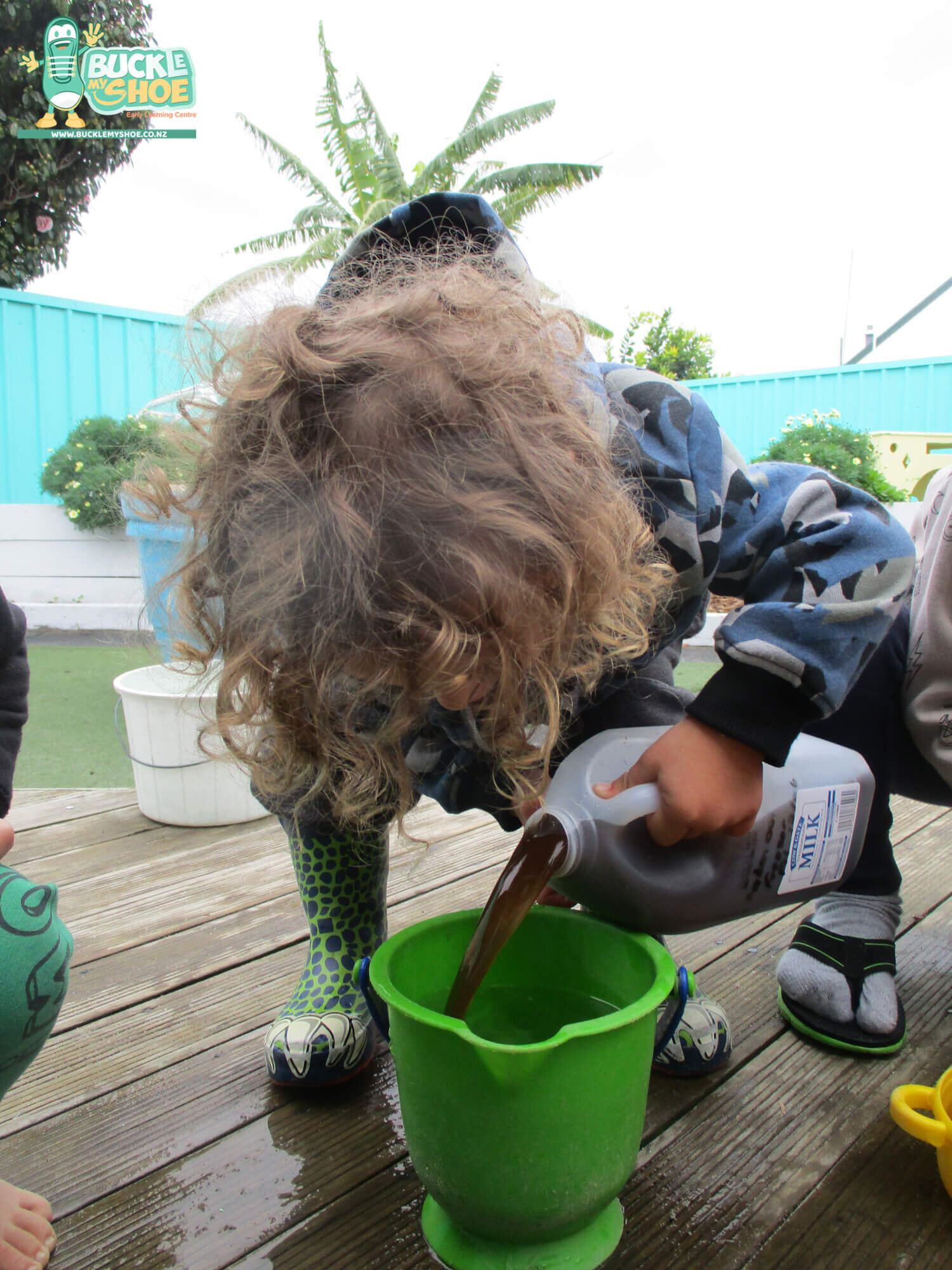 buckle-my-shoe-childcare-tauranga-daycare-preschool-worm-tea-7.jpg