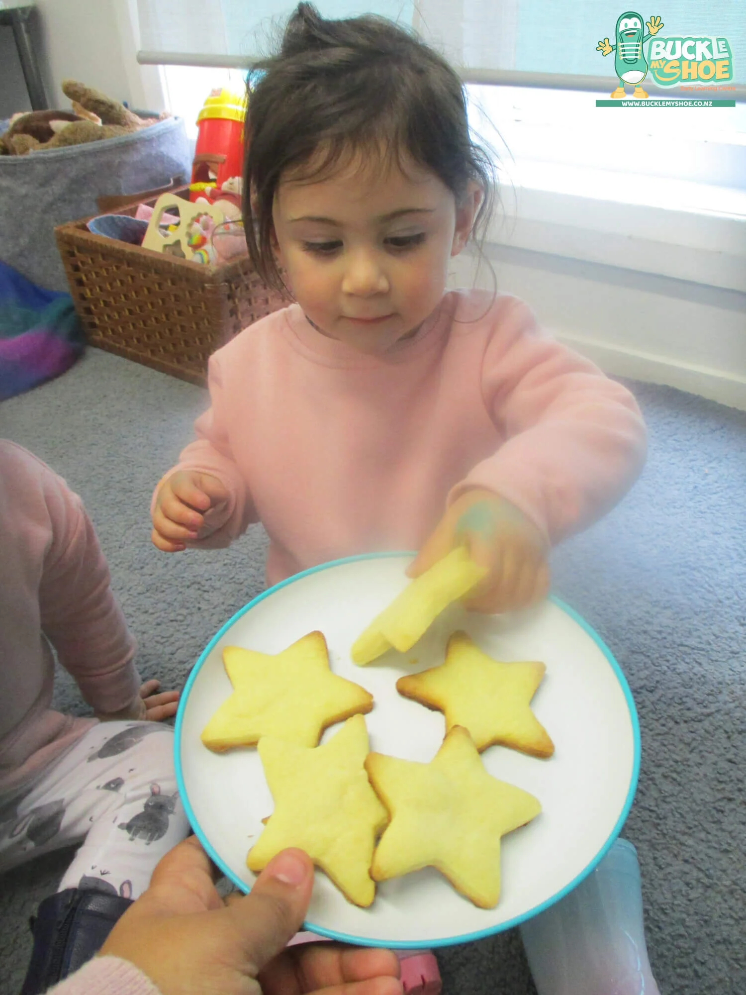 buckle-my-shoe-childcare-tauranga-daycare-preschool-matariki-shortbread-10.jpg