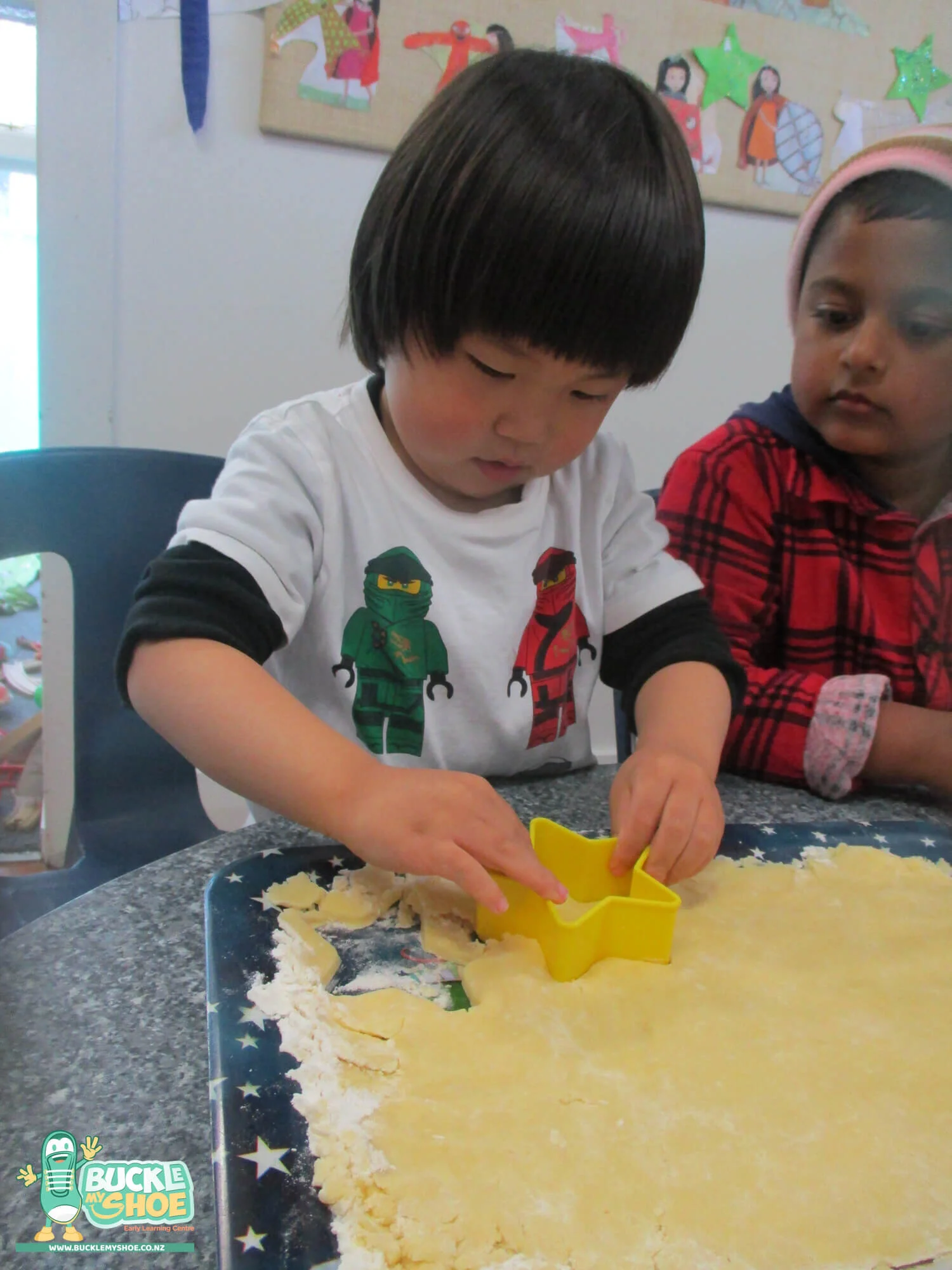buckle-my-shoe-childcare-tauranga-daycare-preschool-matariki-shortbread-2.jpg