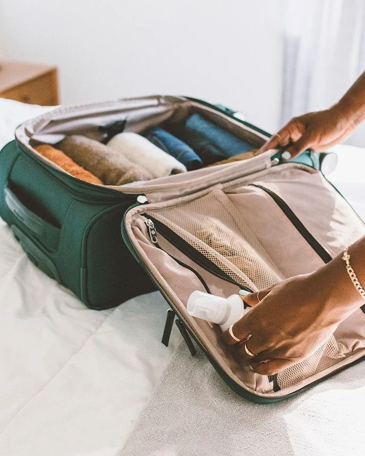 Throwback to a project I completed for @samsoniteusa with @creativelysquared a while back (that I finally got up on my portfolio this week 😅). 

This brief called for a library of lifestyle imagery to support Samsonite's Doorbusters line. The aim wa