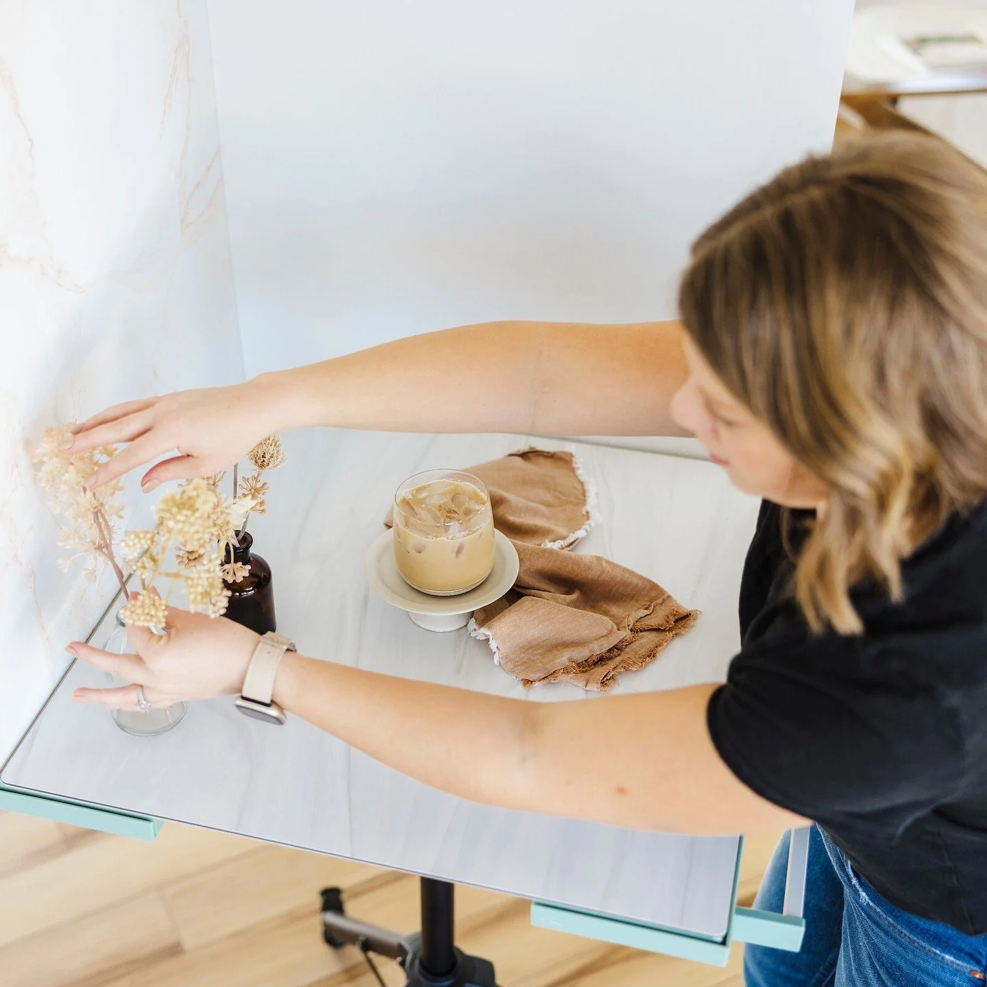 Product photography takes time. Each image is planned before I even pick up my camera. I love the planning process, but the real fun comes in with styling the images on set. And no, that's not quick either 😅 Every image is styled with all the detail