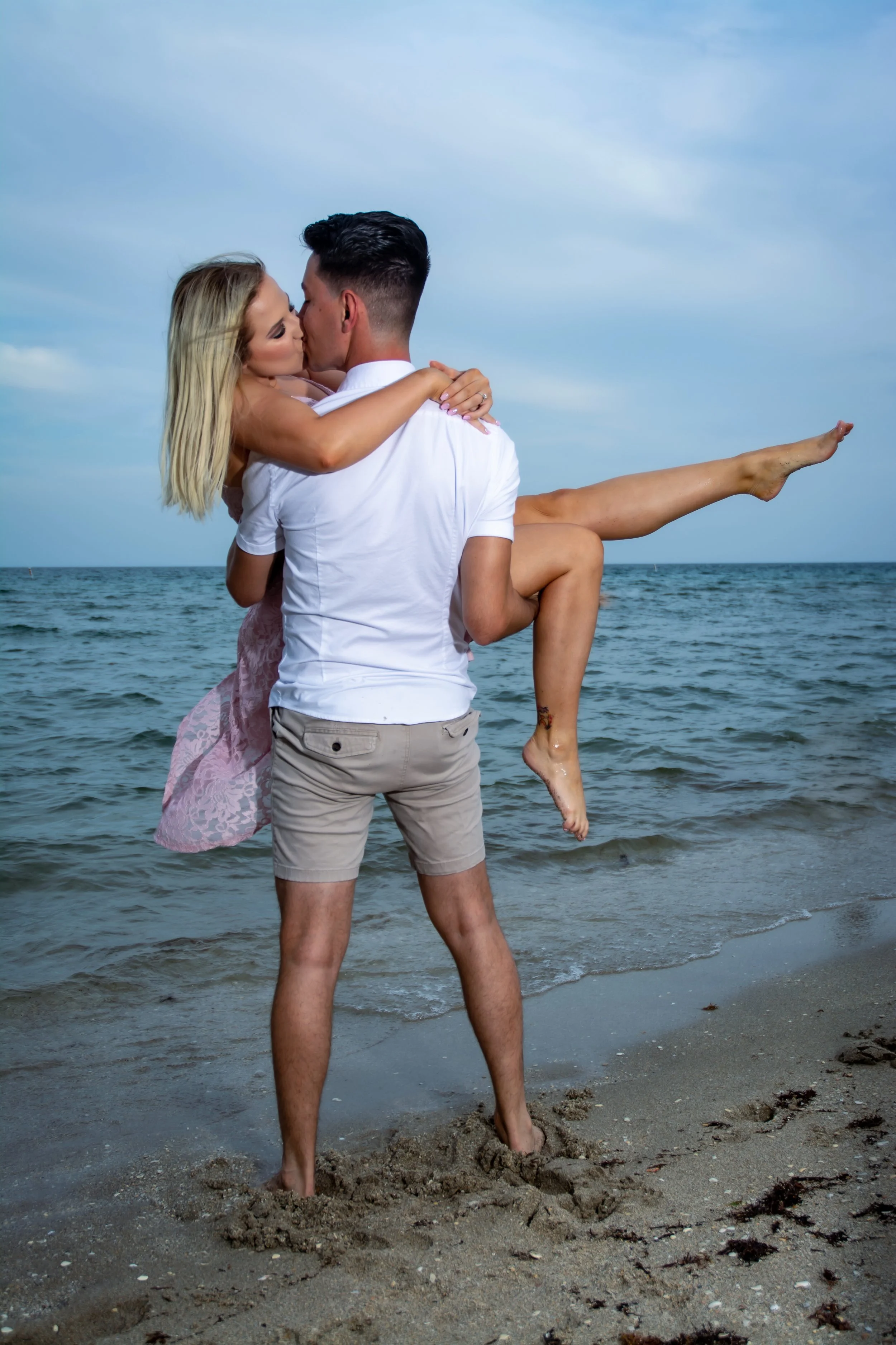 BAEC9D76-D9B7-4E9D-93A7-3B75B093F9E6