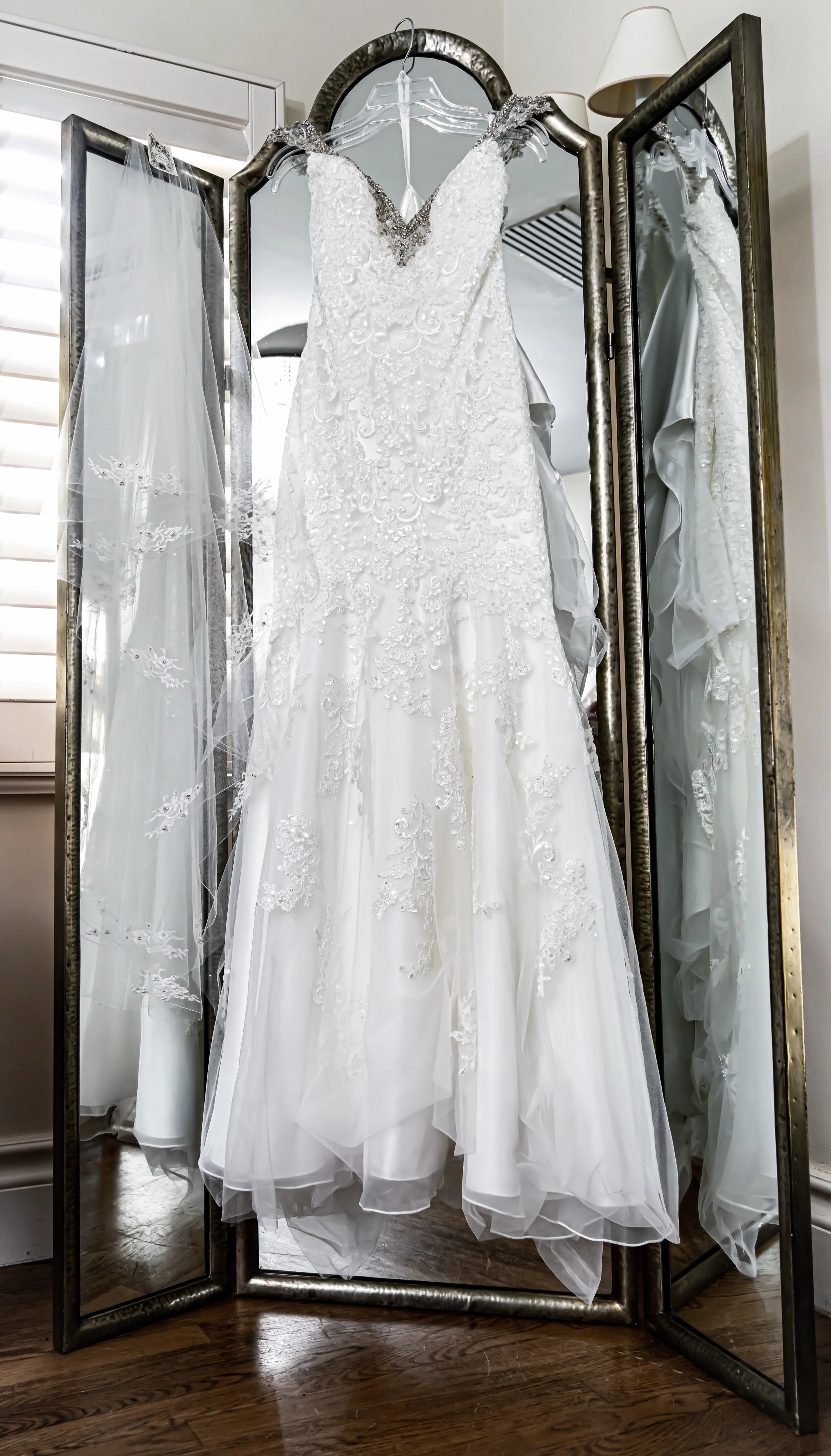 71917D08-7FD7-4DC8-9B46-7E6A4F383D17