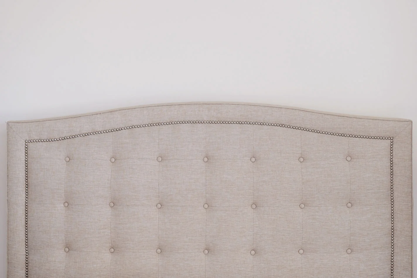 Button_Headboard_Stud.jpg