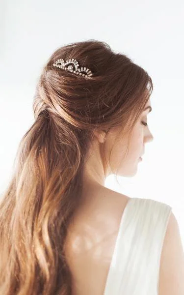 RUTHY DECO COMB BY TILLY THOMAS LUX