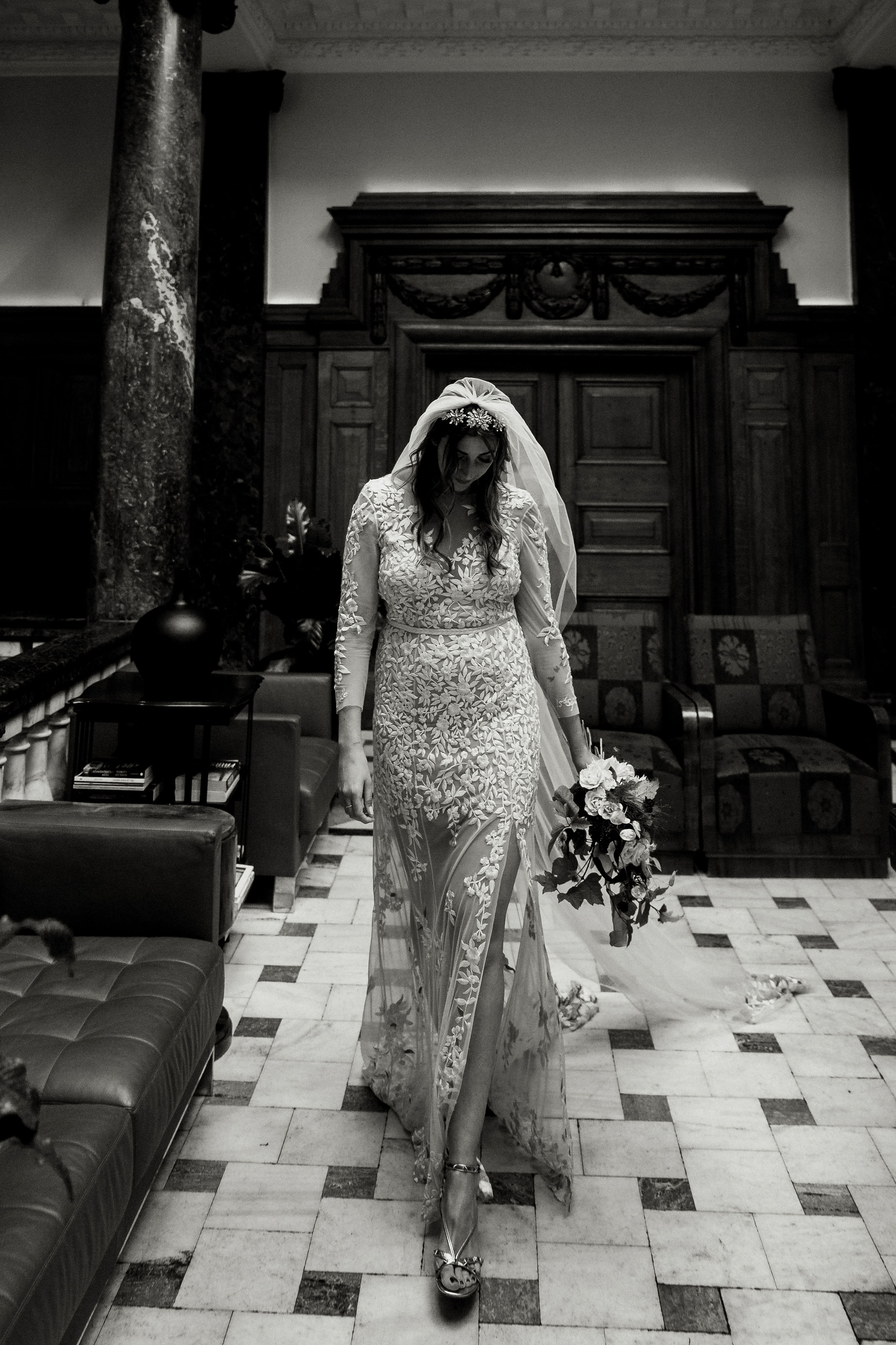 Tilly Thomas Lux crown for an Autumnal wedding | Image by Fiona Clair