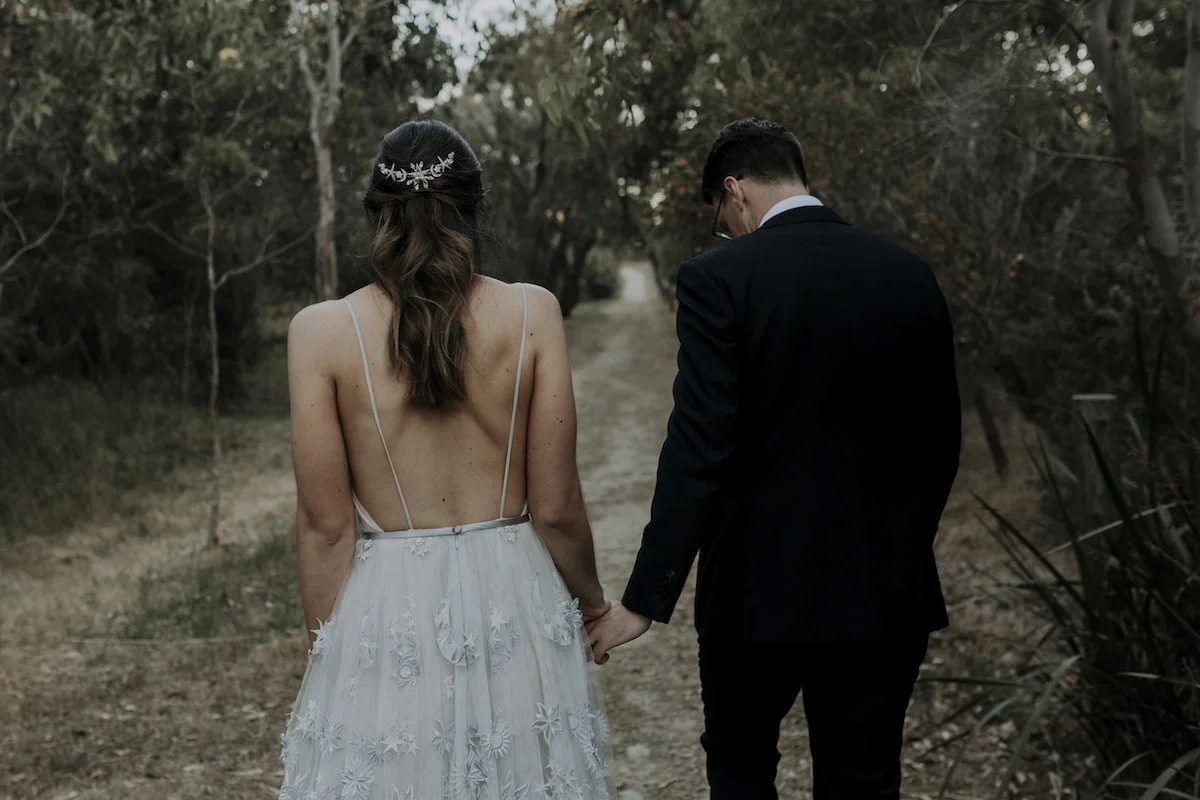 Stunning, luxe Moon and Stars wedding with a backless dress and Tilly Thomas Lux hairpiece