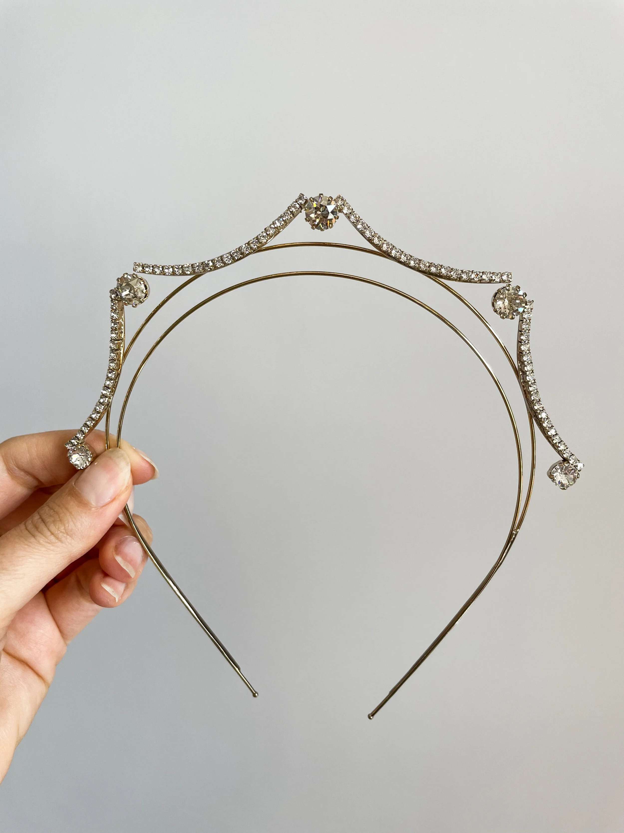 CHARLOTTE HEADPIECE — Tilly Thomas Lux