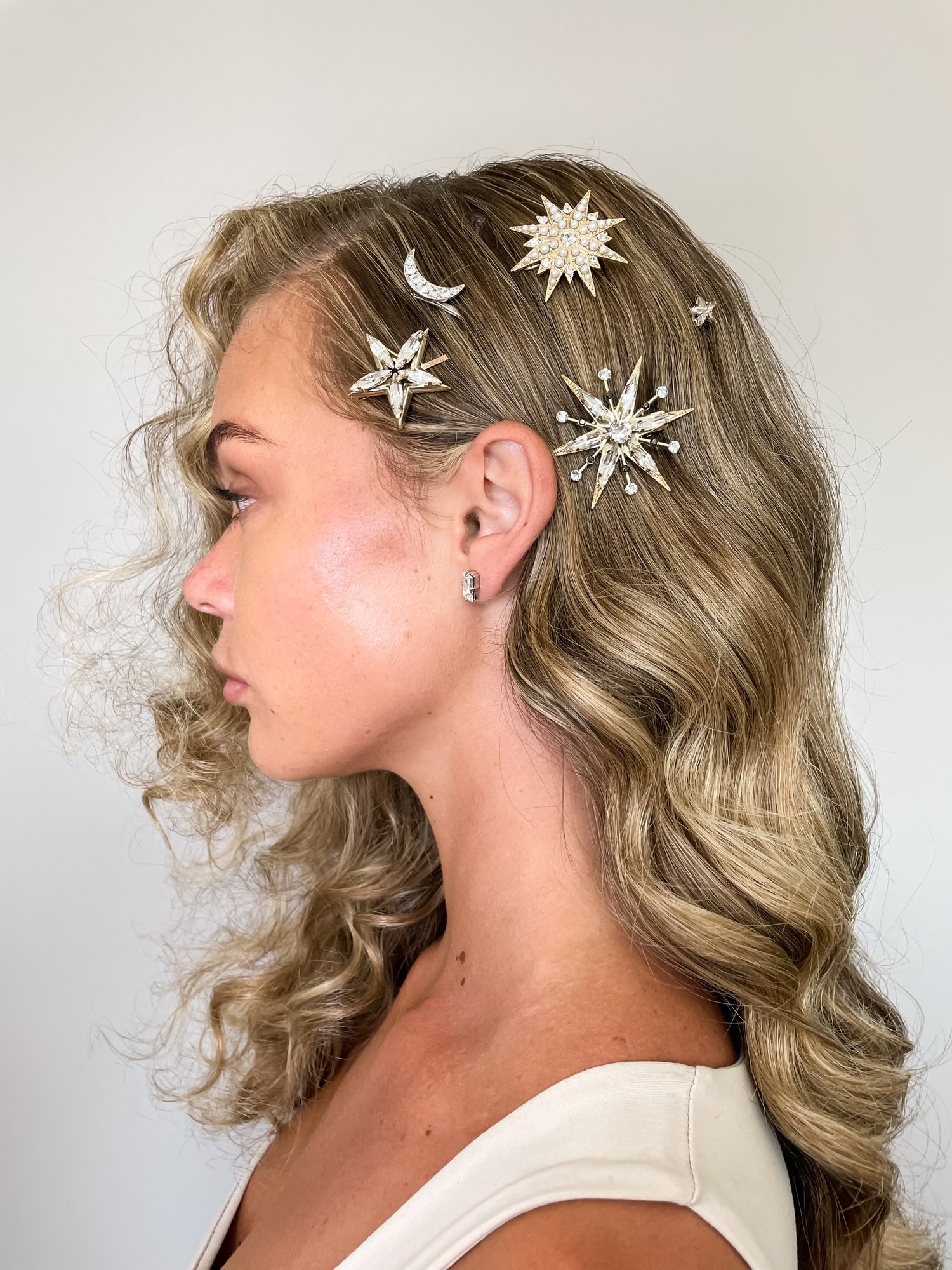 EVENSTAR HAIR CLIP — Tilly Thomas Lux EVENSTAR HAIR CLIP — Tilly Thomas Lux