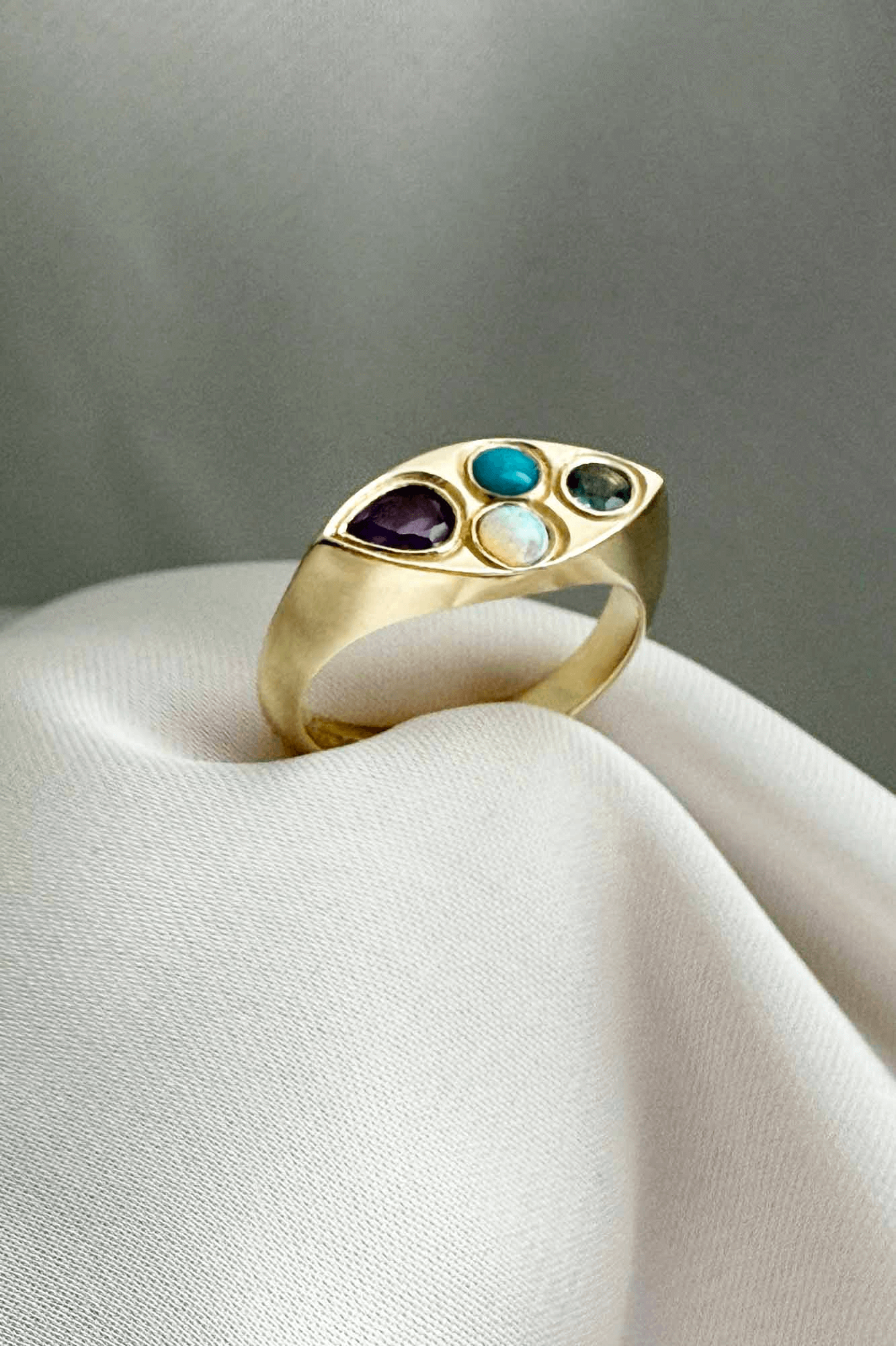 9CT BIRTHSTONE RING2.png
