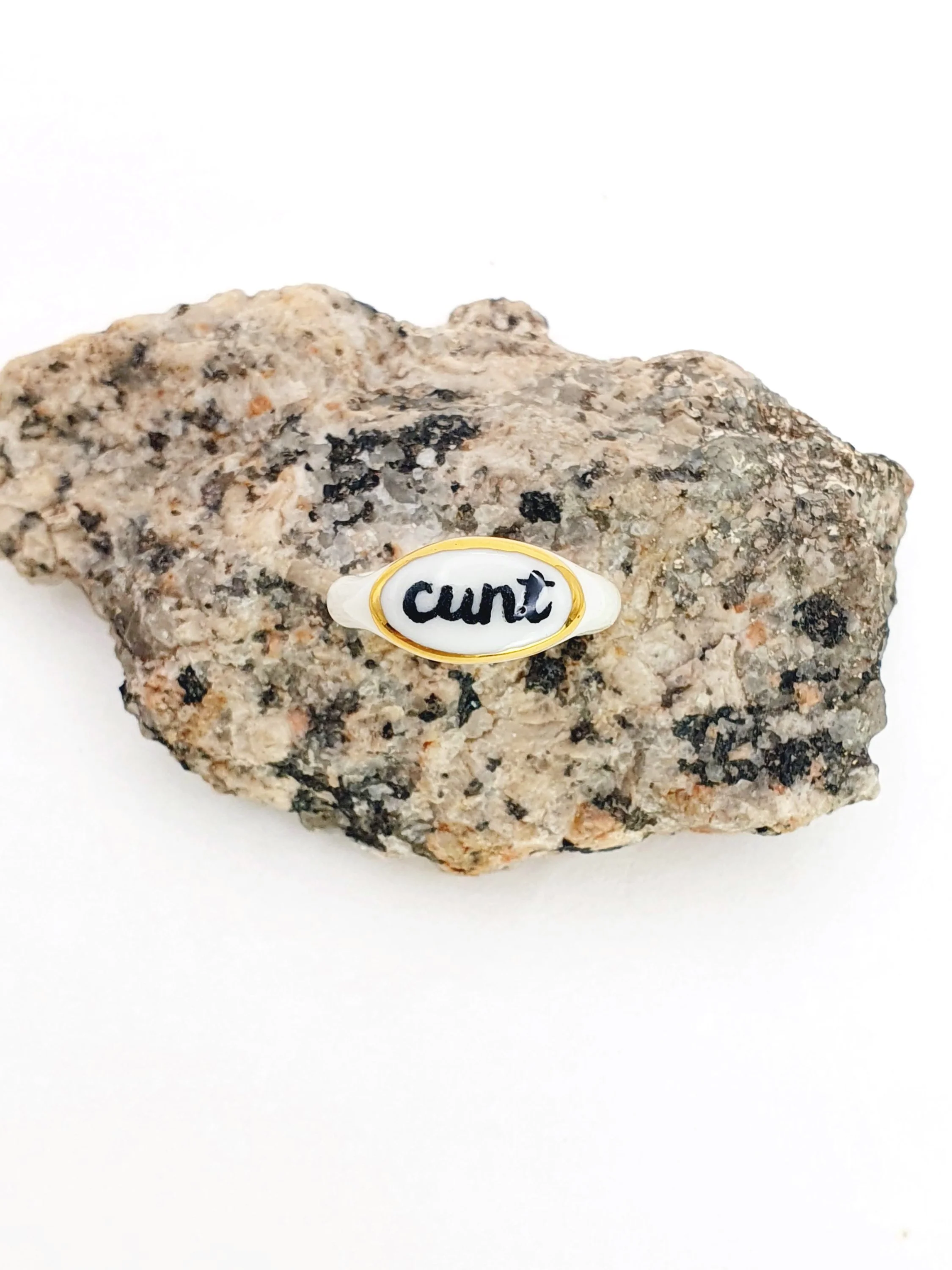 004 Cunt Ring - size I 4.5