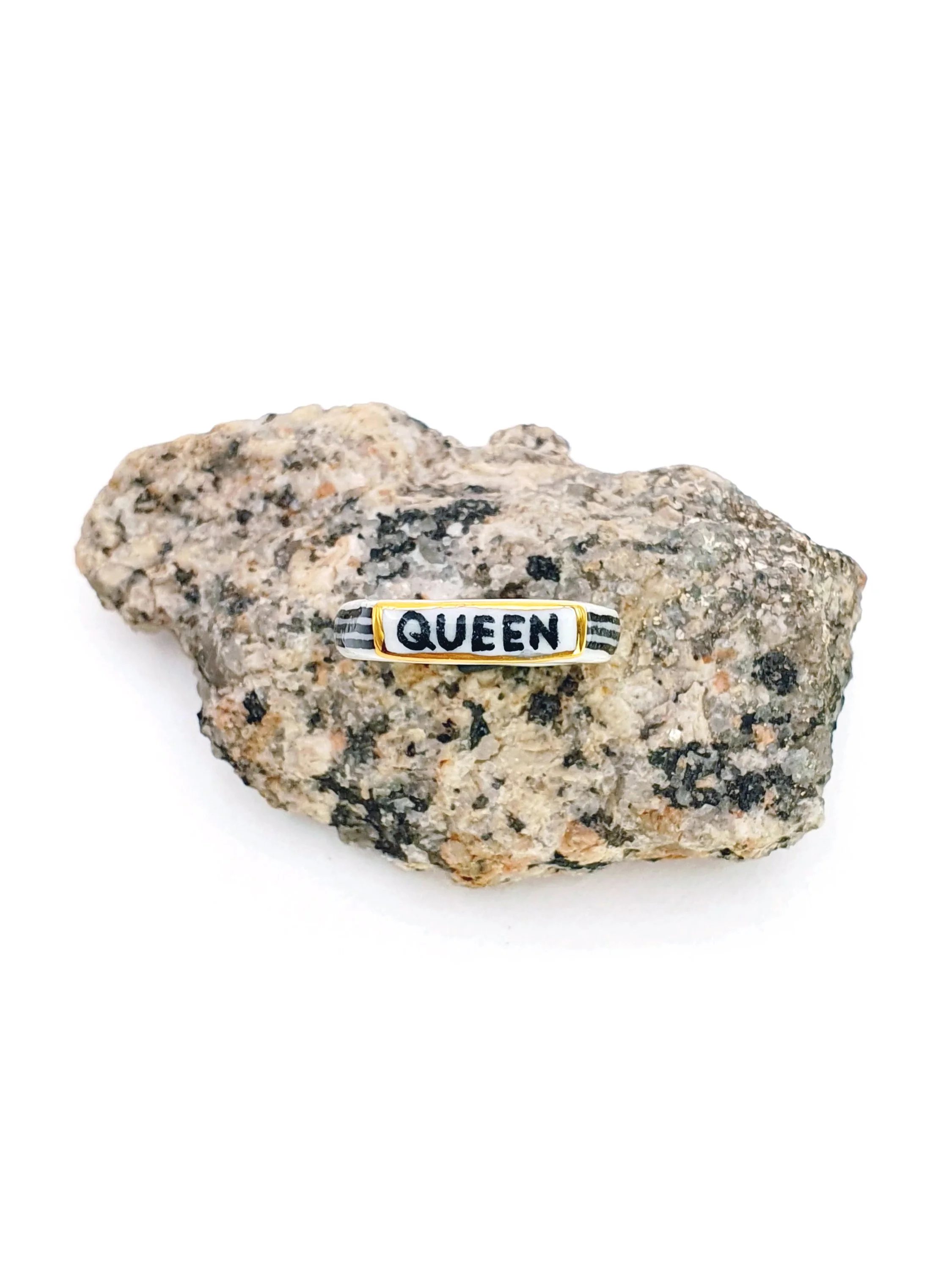 013 Queen Ring - size S 9