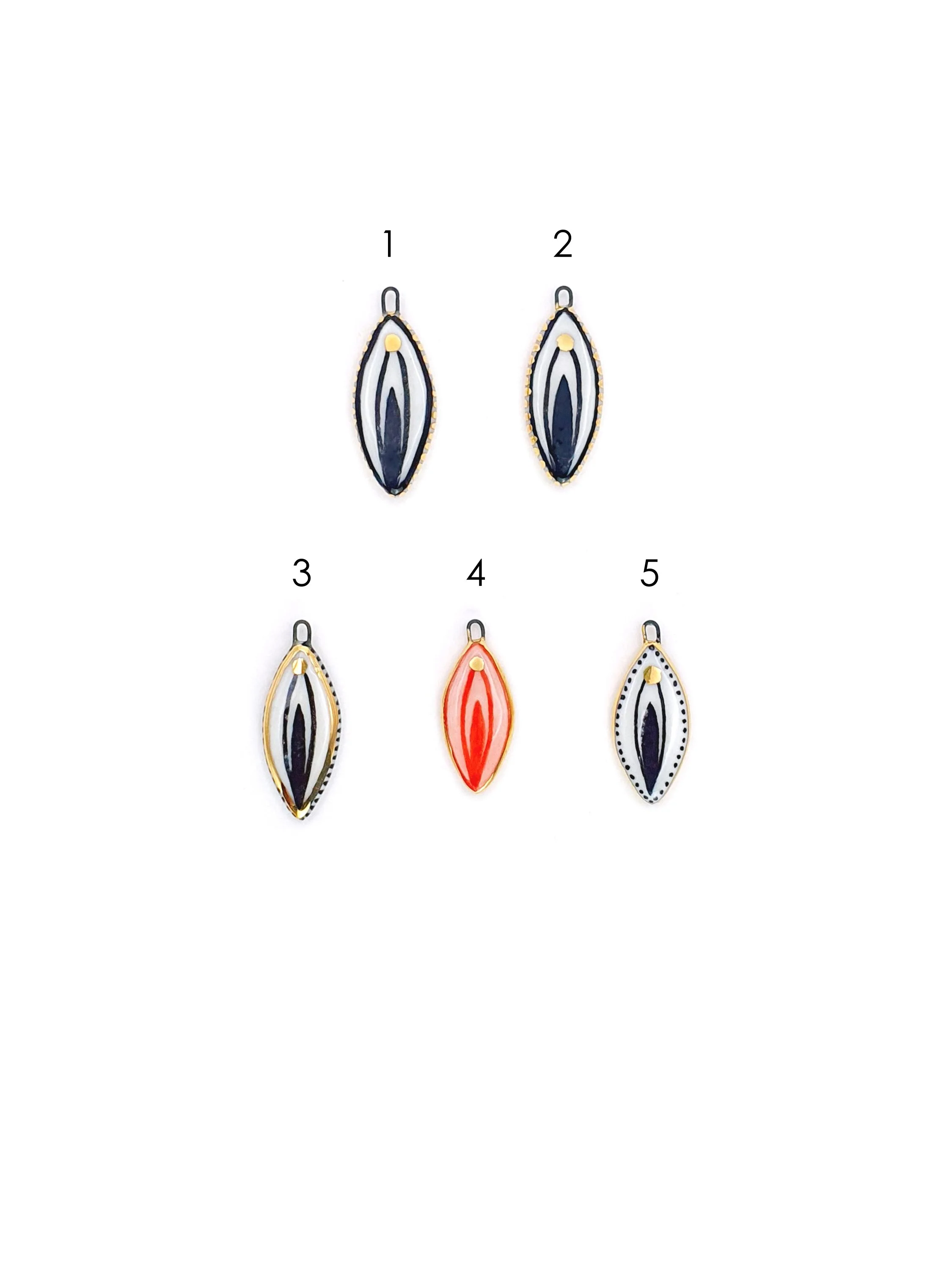 Vulva charms