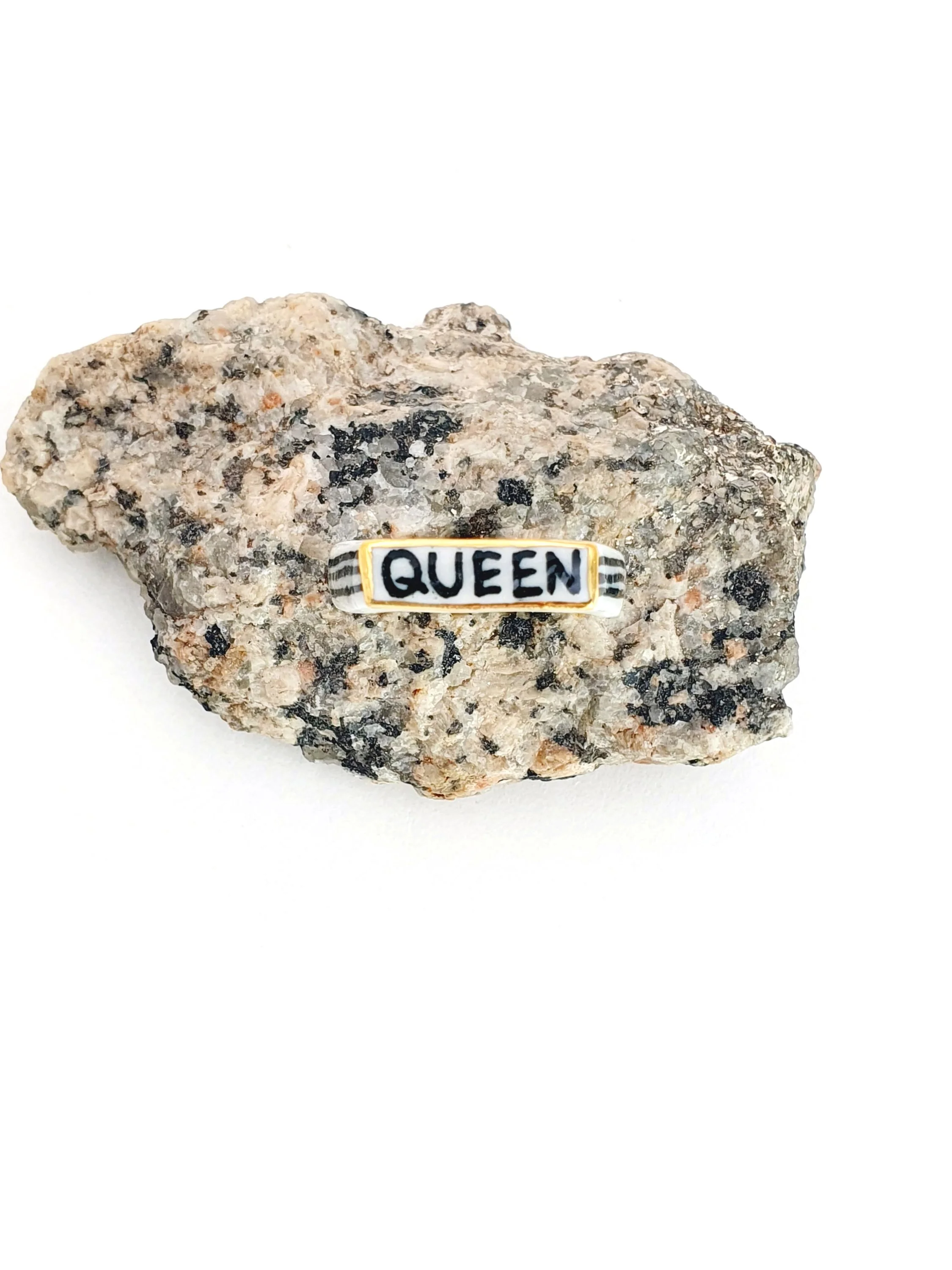 016 Queen Ring - size T 9.5