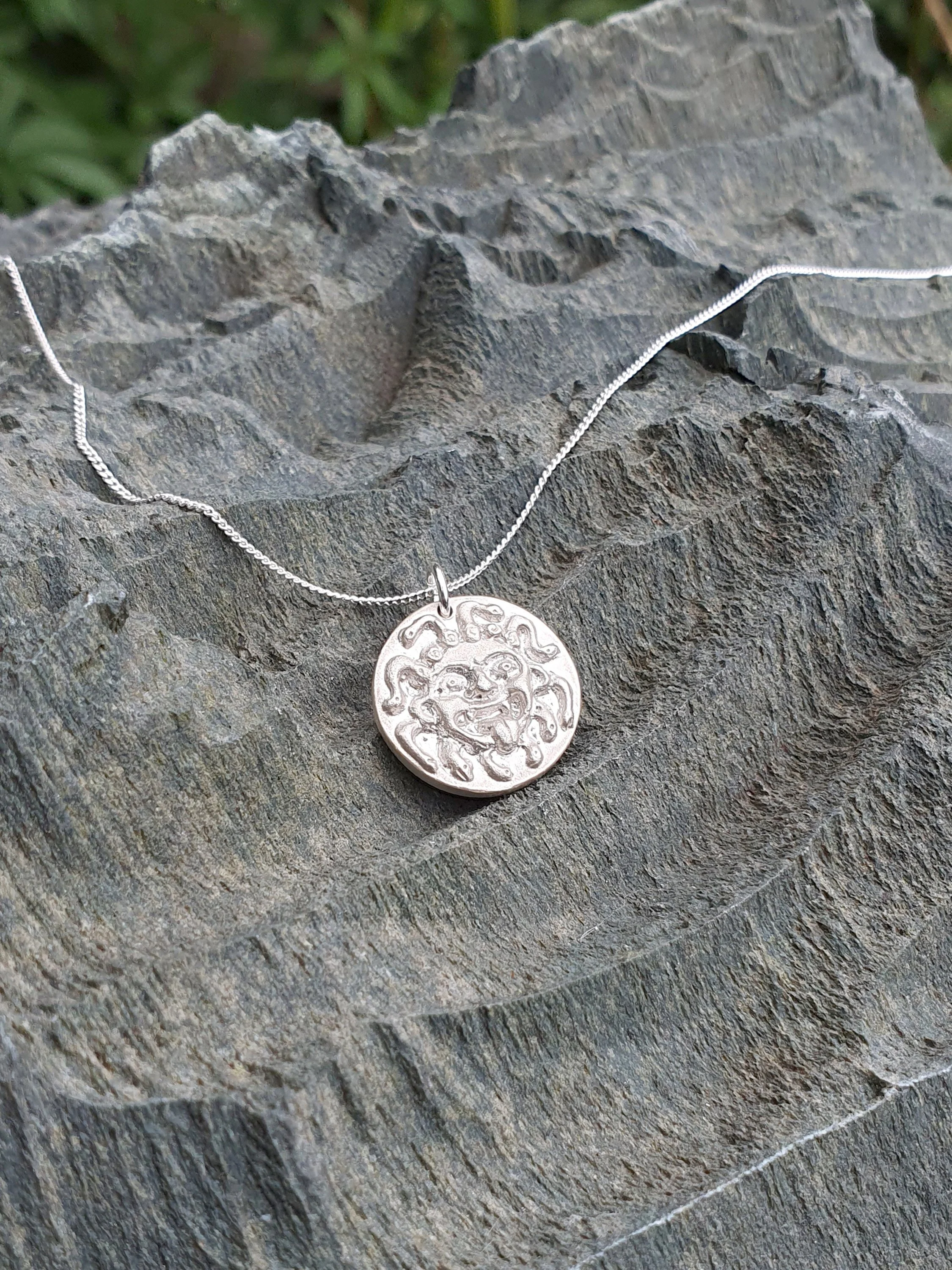 medusa_silver02.jpg
