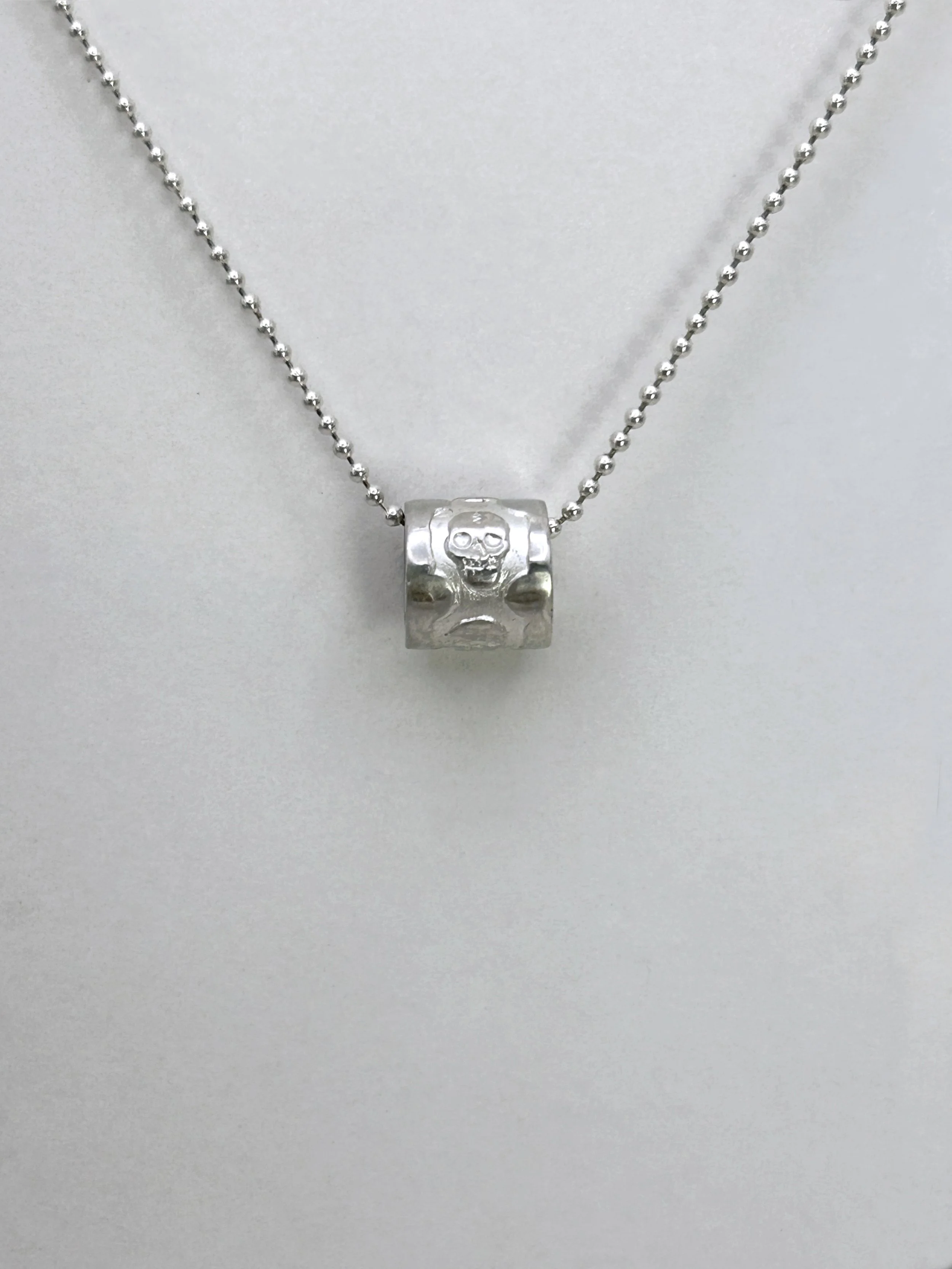 Skull 01.jpg